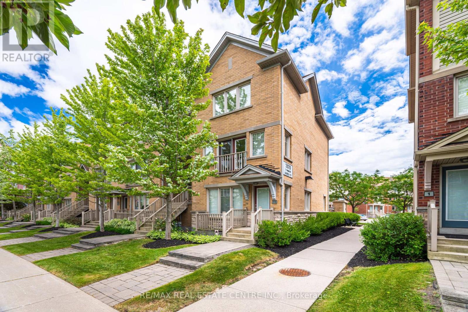 12 - 3070 Thomas Street, Mississauga (Churchill Meadows), Ontario  L5M 0T2 - Photo 4 - W12273743