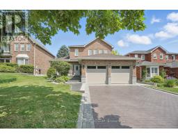 140 HEATHWOOD HEIGHTS DRIVE, Aurora, Ontario