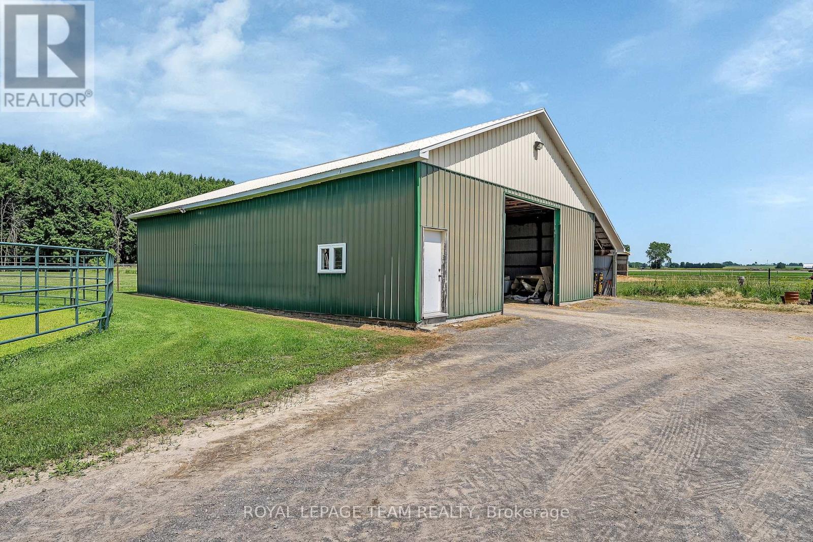 335 Hamilton Road, Russell, Ontario  K4R 0J1 - Photo 37 - X12296838