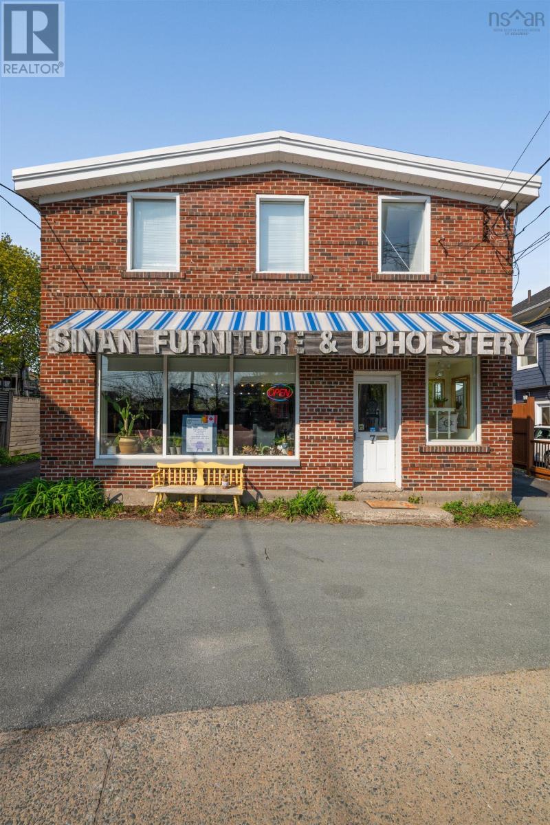 7 Pleasant Street, Dartmouth, Nova Scotia  B2Y 3P1 - Photo 1 - 202512590