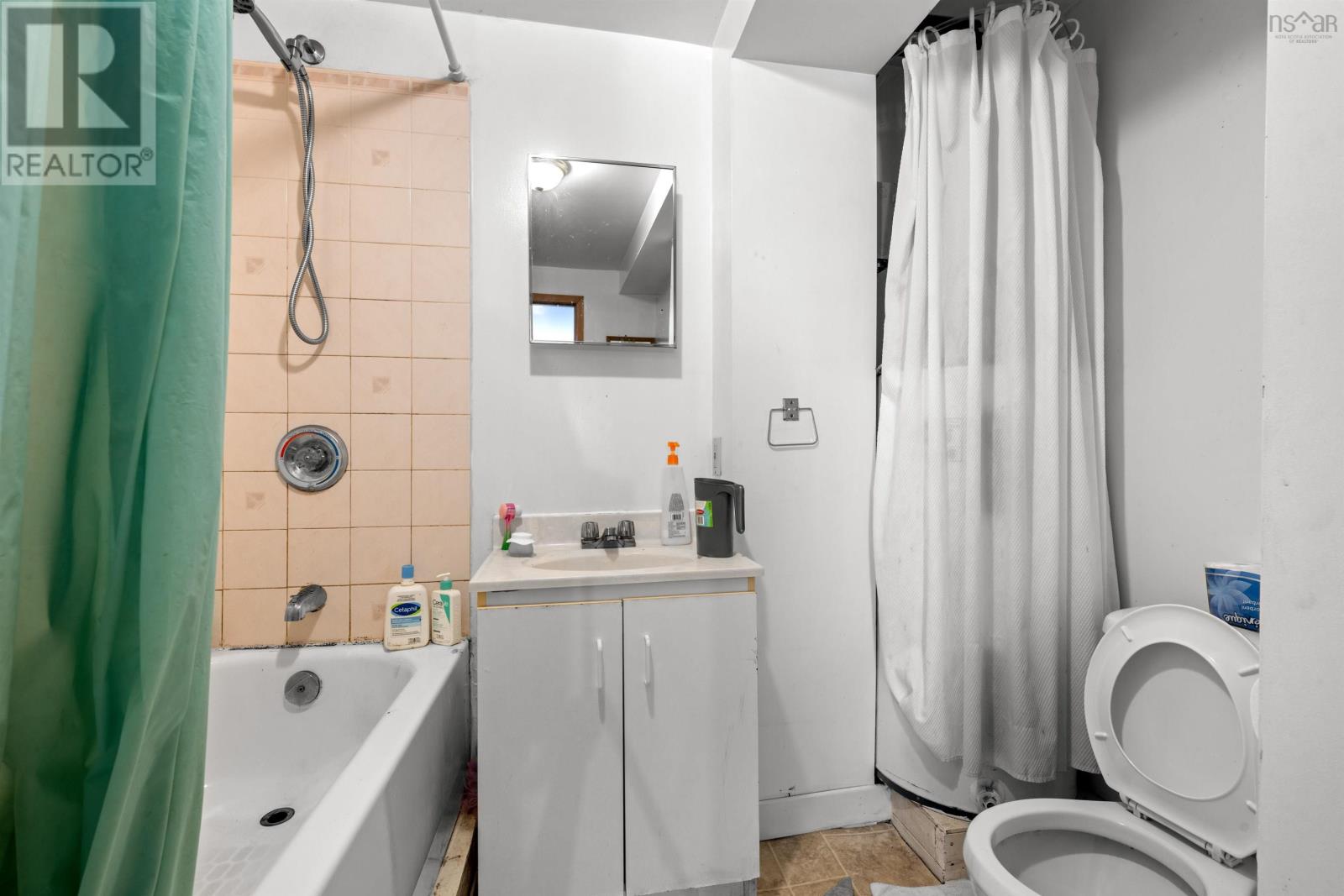 7 Pleasant Street, Dartmouth, Nova Scotia  B2Y 3P1 - Photo 27 - 202512590