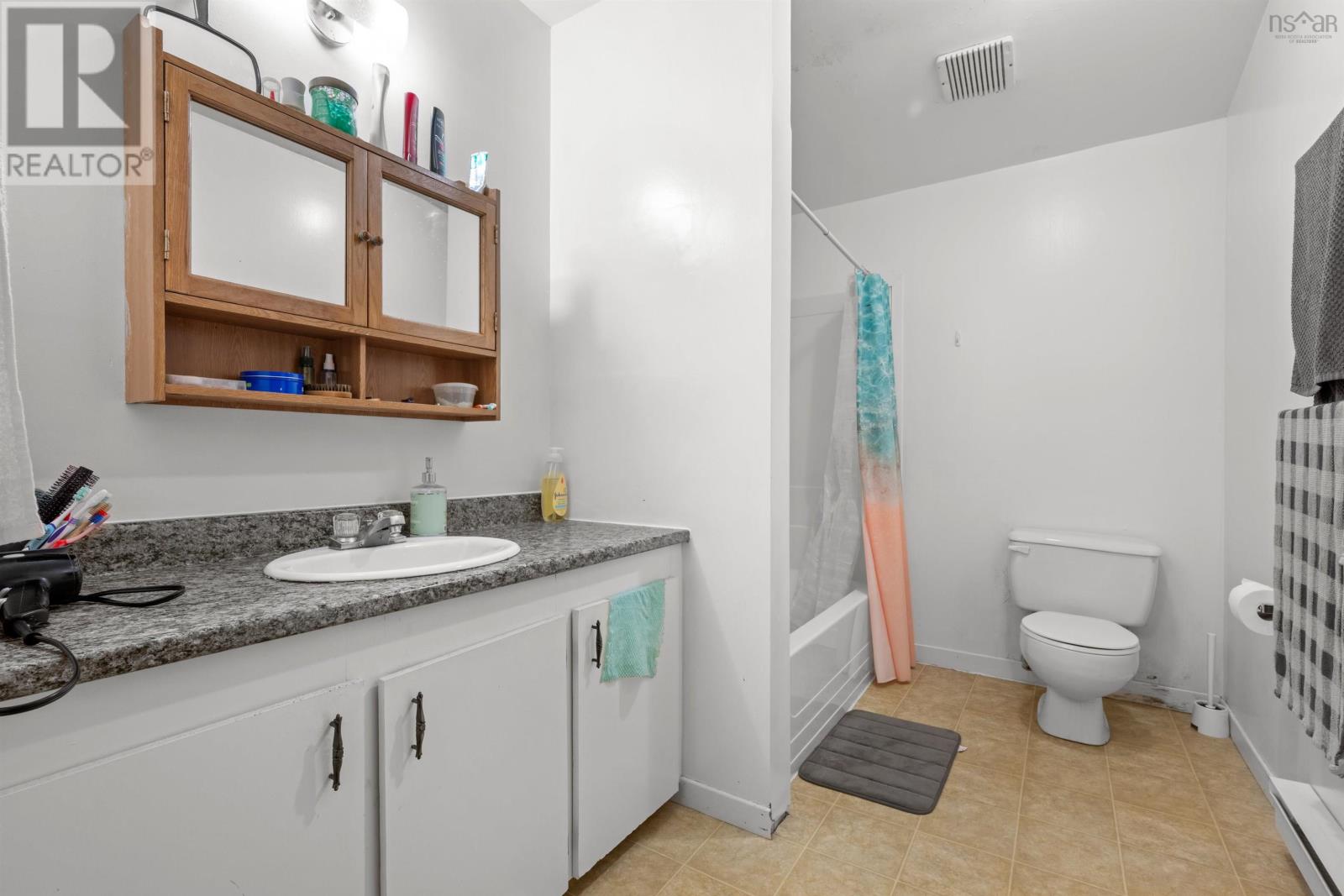 7 Pleasant Street, Dartmouth, Nova Scotia  B2Y 3P1 - Photo 18 - 202512590