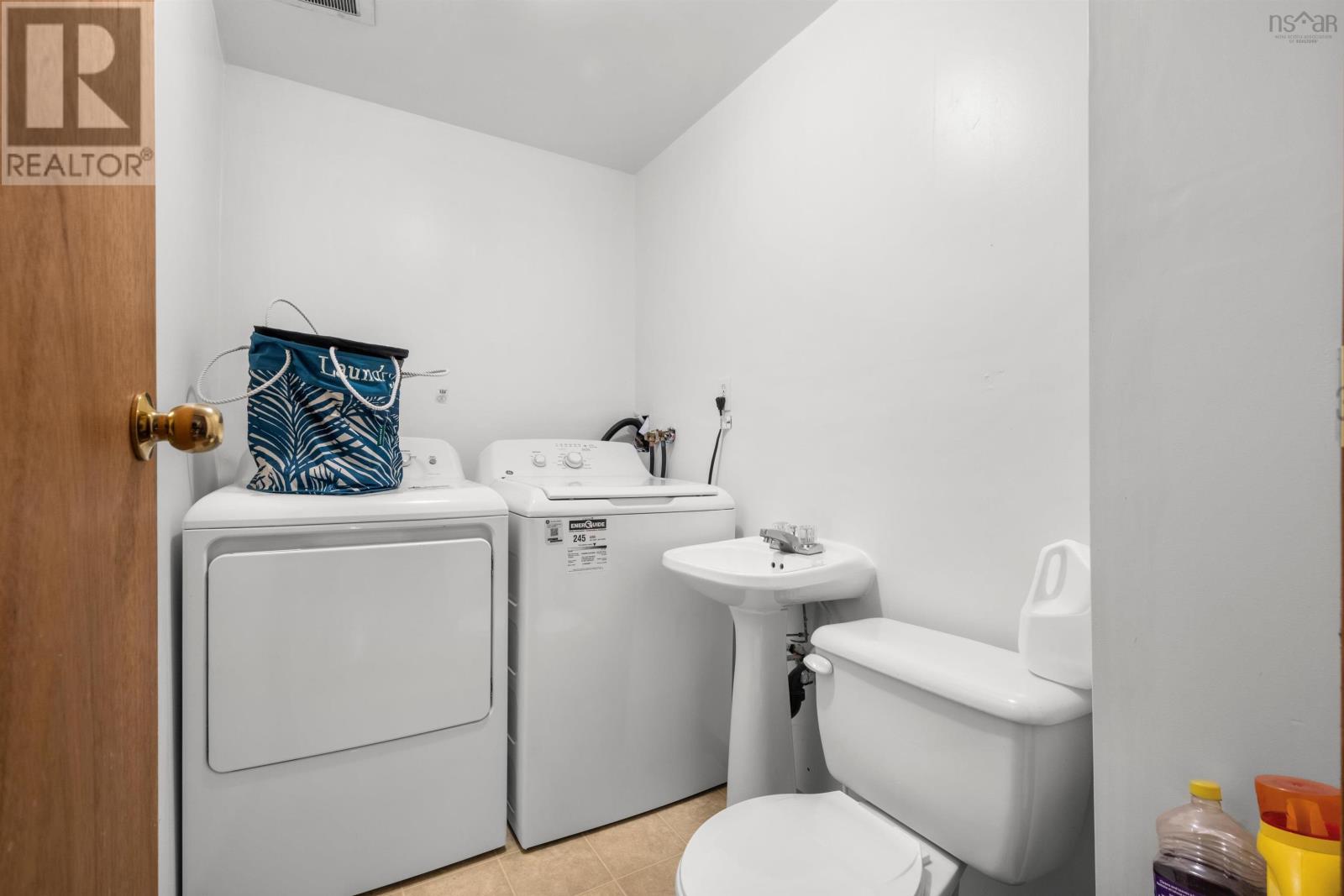 7 Pleasant Street, Dartmouth, Nova Scotia  B2Y 3P1 - Photo 19 - 202512590