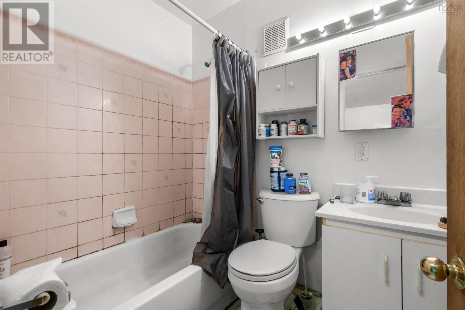 7 Pleasant Street, Dartmouth, Nova Scotia  B2Y 3P1 - Photo 31 - 202512590