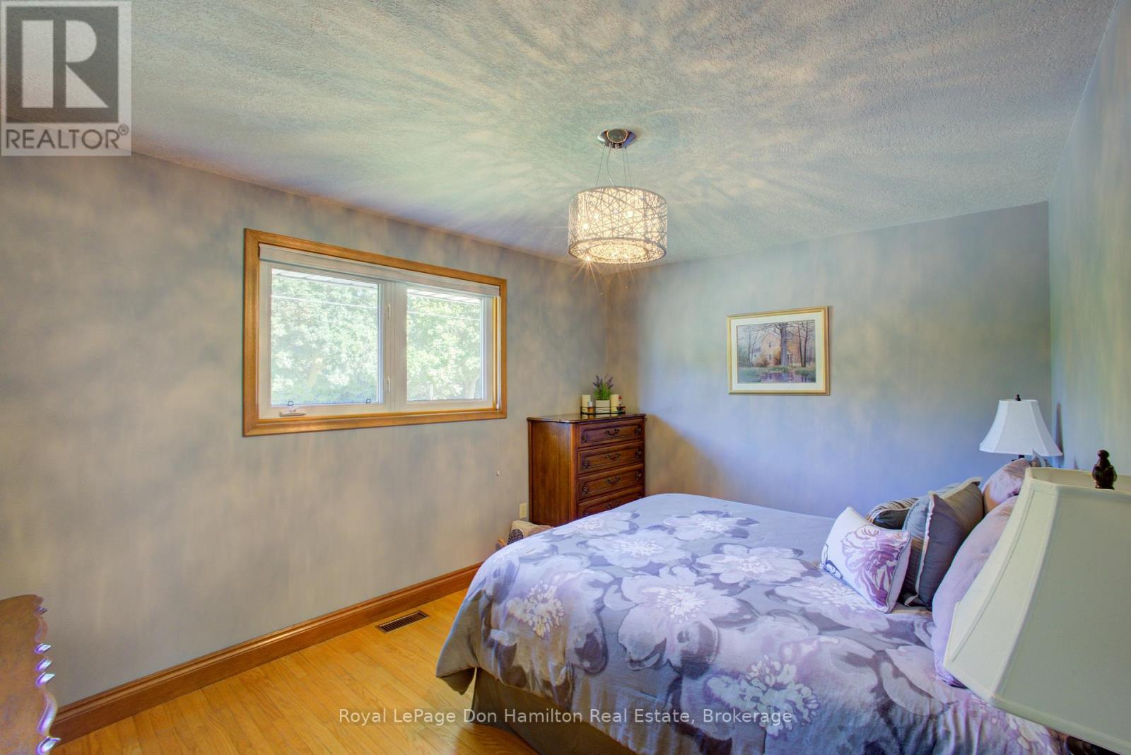 830 Barber Avenue N, North Perth, Ontario  N4W 3J9 - Photo 17 - X12296864