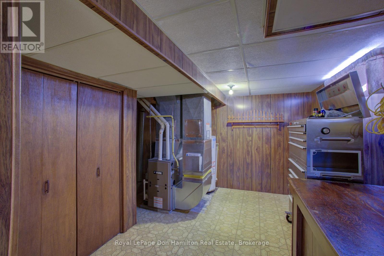 830 Barber Avenue N, North Perth, Ontario  N4W 3J9 - Photo 29 - X12296864