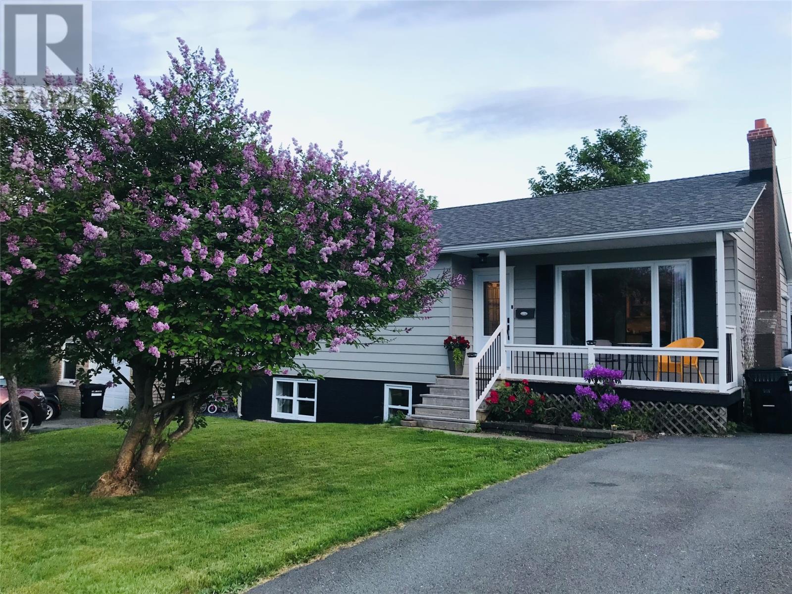 Property at 63 Amherst Heights image 1