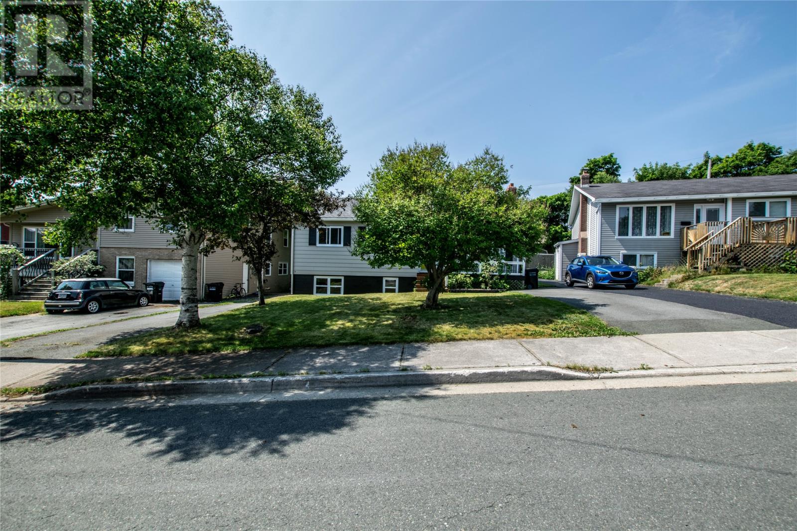 Property at 63 Amherst Heights image 3