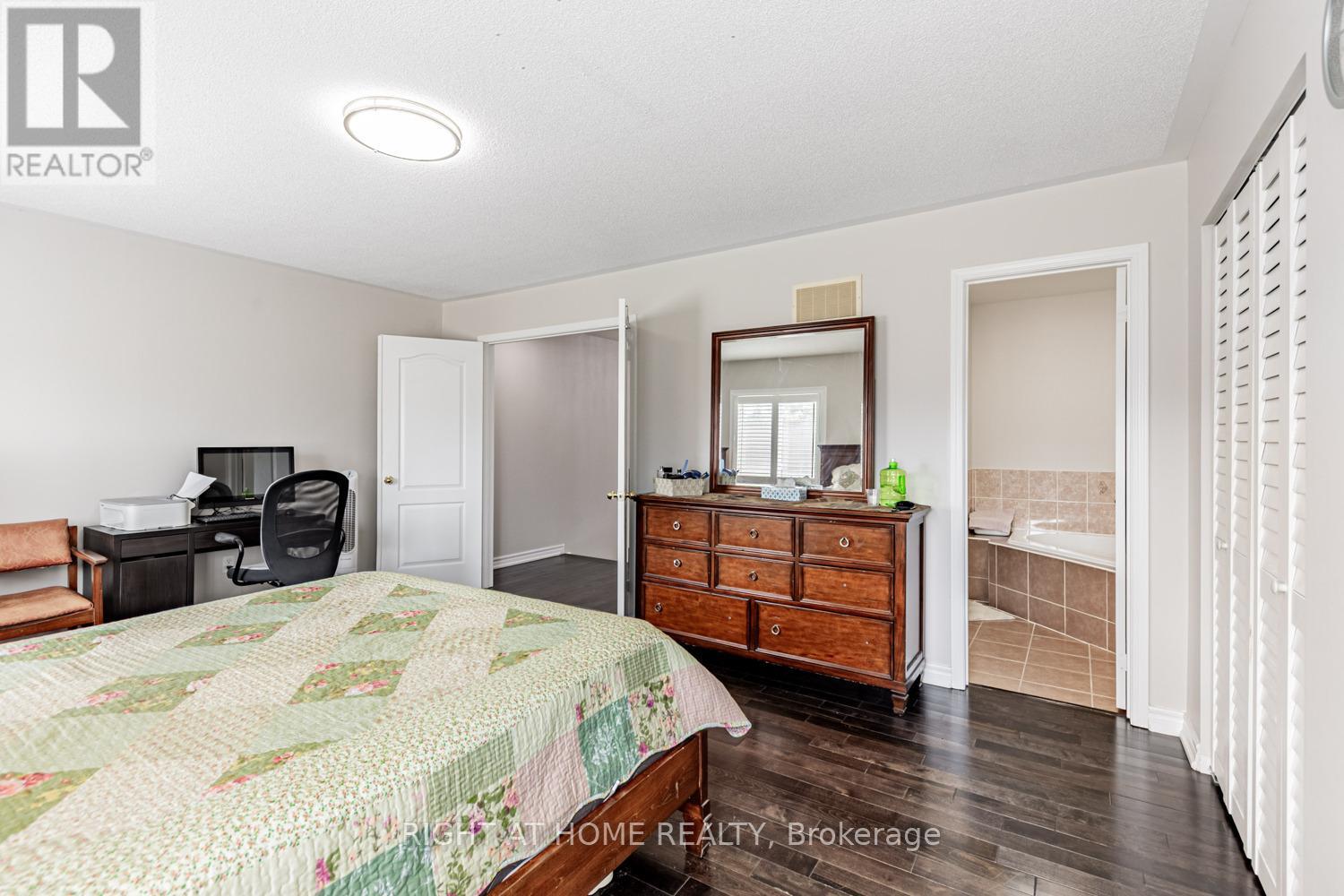 222 Albright Road, Brampton, Ontario  L6X 5E7 - Photo 18 - W12287551