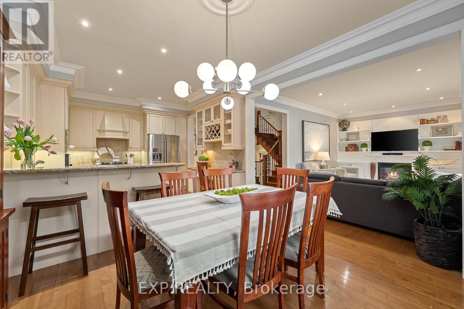 112 Tyler Street, Aurora, Ontario  L4G 2N3 - Photo 14 - N12296852