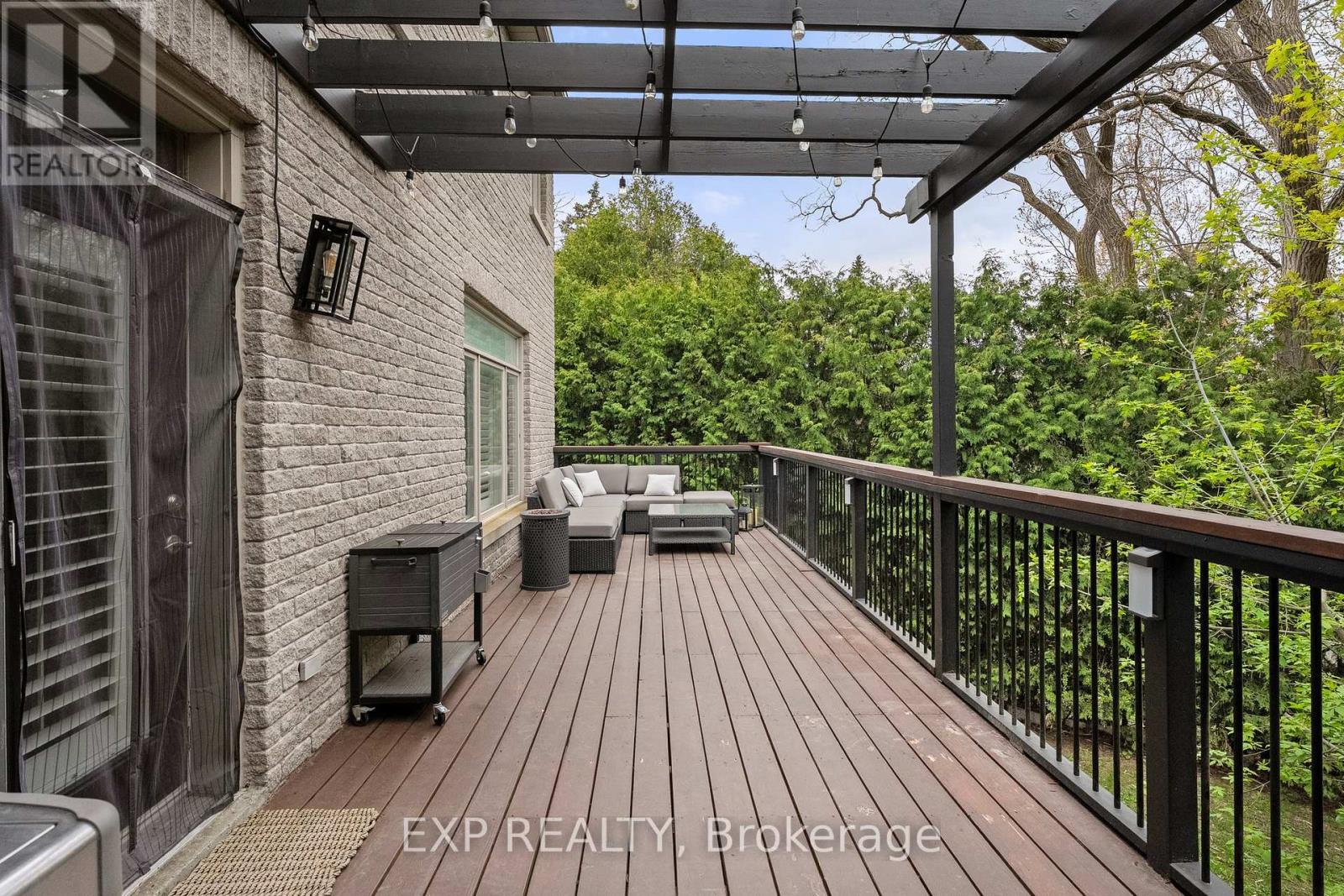 112 Tyler Street, Aurora, Ontario  L4G 2N3 - Photo 18 - N12296852