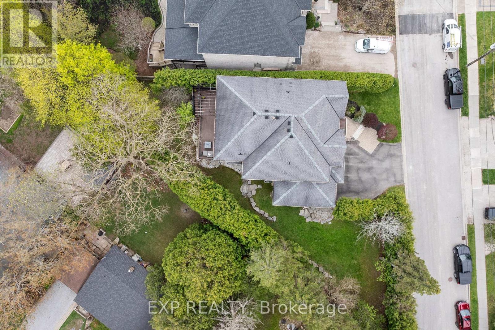 112 Tyler Street, Aurora, Ontario  L4G 2N3 - Photo 48 - N12296852