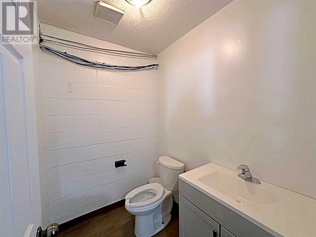 8127 Fraser Avenue, Fort Mcmurray, Alberta  T9H 1W5 - Photo 11 - A2111564