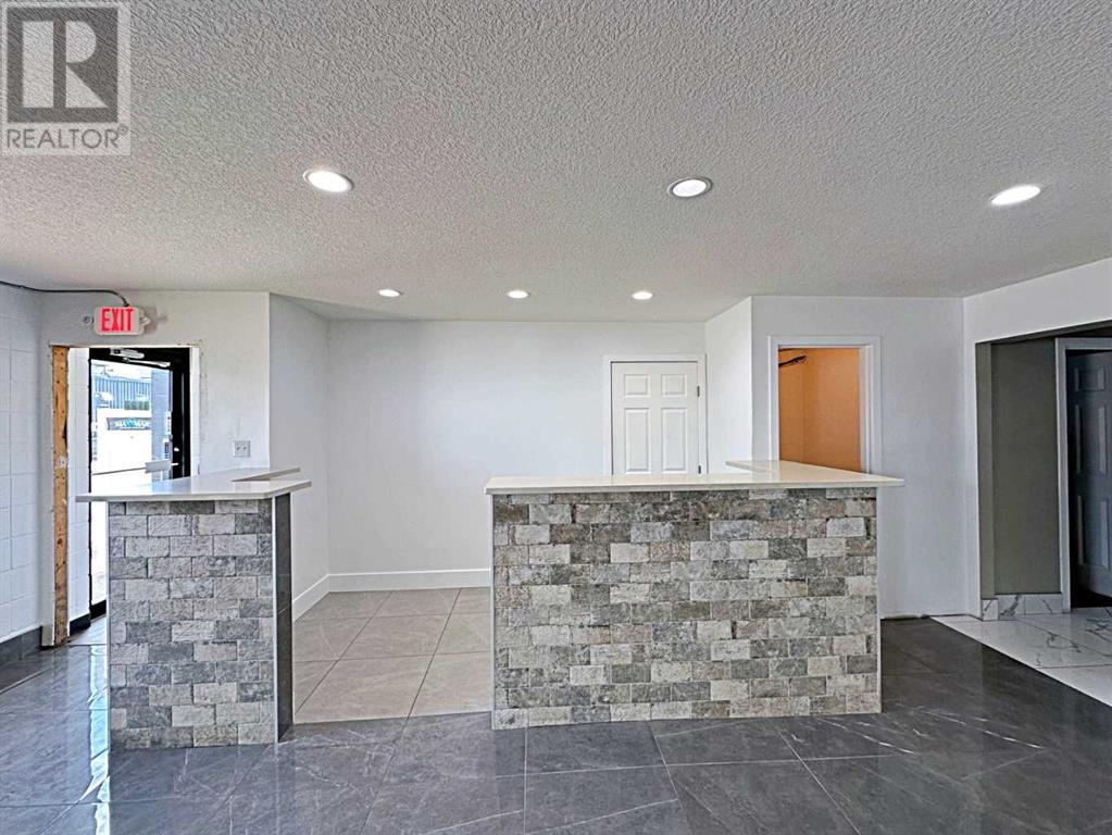 8127 Fraser Avenue, Fort Mcmurray, Alberta  T9H 1W5 - Photo 8 - A2111564