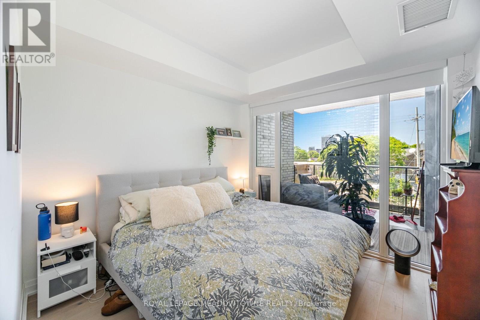 307 - 21 Park Street E, Mississauga (Port Credit), Ontario L5G 1L7 - Photo 21 - W12296873