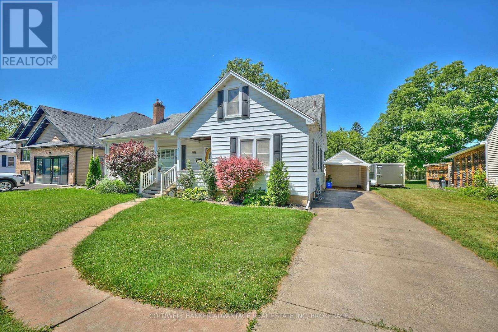 Property at 49 CARLTON AVENUE image 2