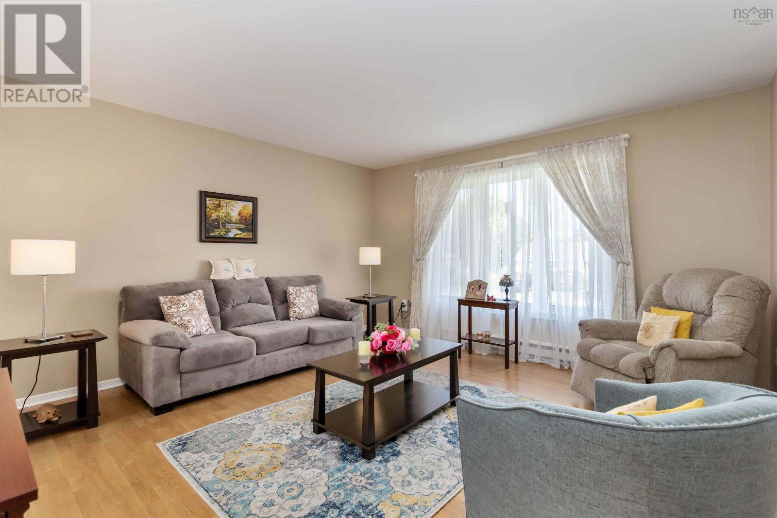 Property at 24 Barbara Drive image 4