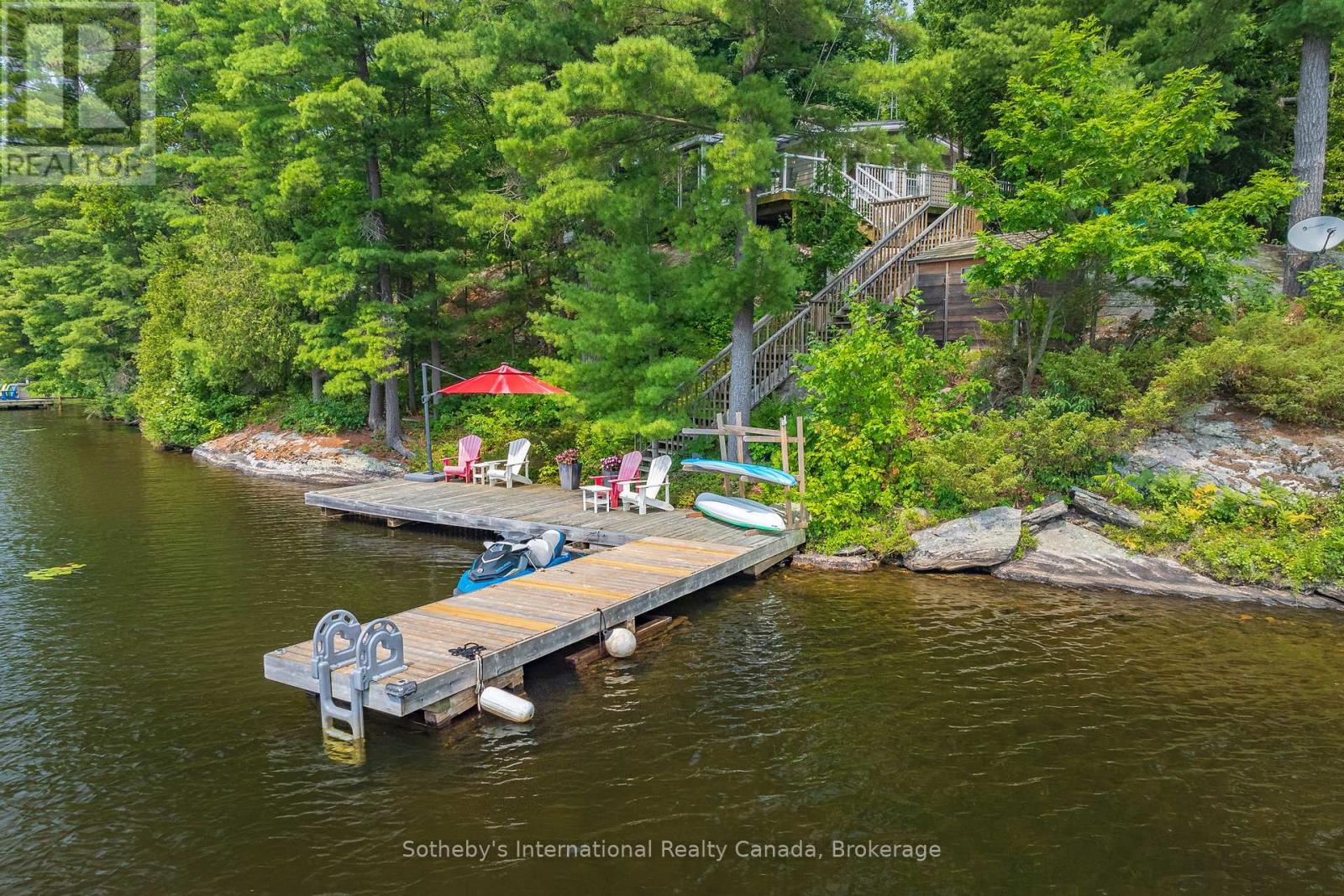 1032 Sunset Bay Road N, Gravenhurst, Ontario  P1P 1R2 - Photo 3 - X12296919