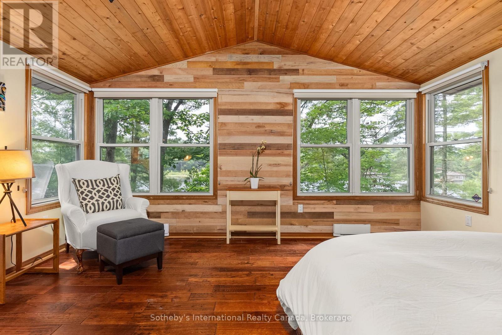 1032 Sunset Bay Road N, Gravenhurst, Ontario  P1P 1R2 - Photo 44 - X12296919