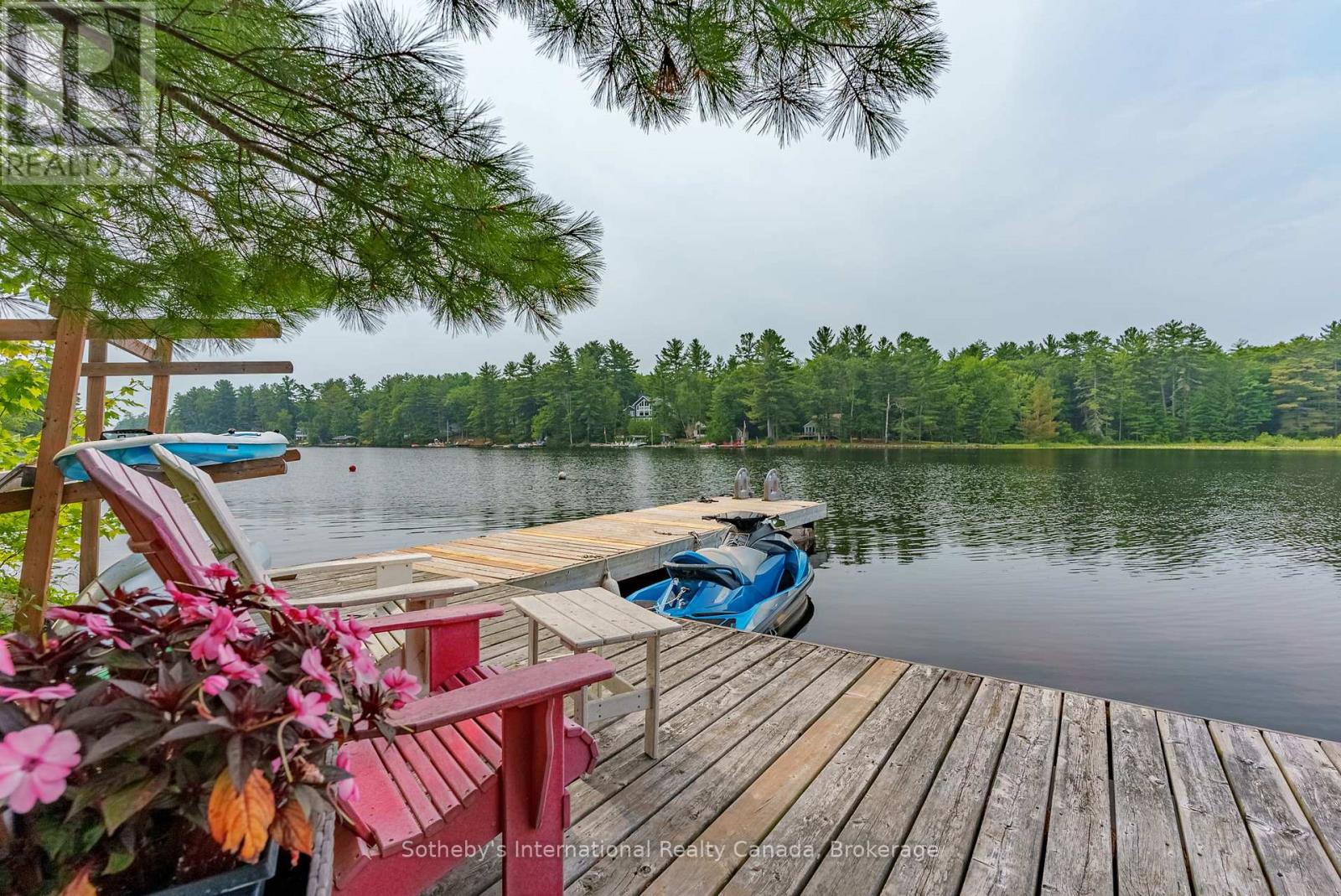 1032 Sunset Bay Road N, Gravenhurst, Ontario  P1P 1R2 - Photo 5 - X12296919