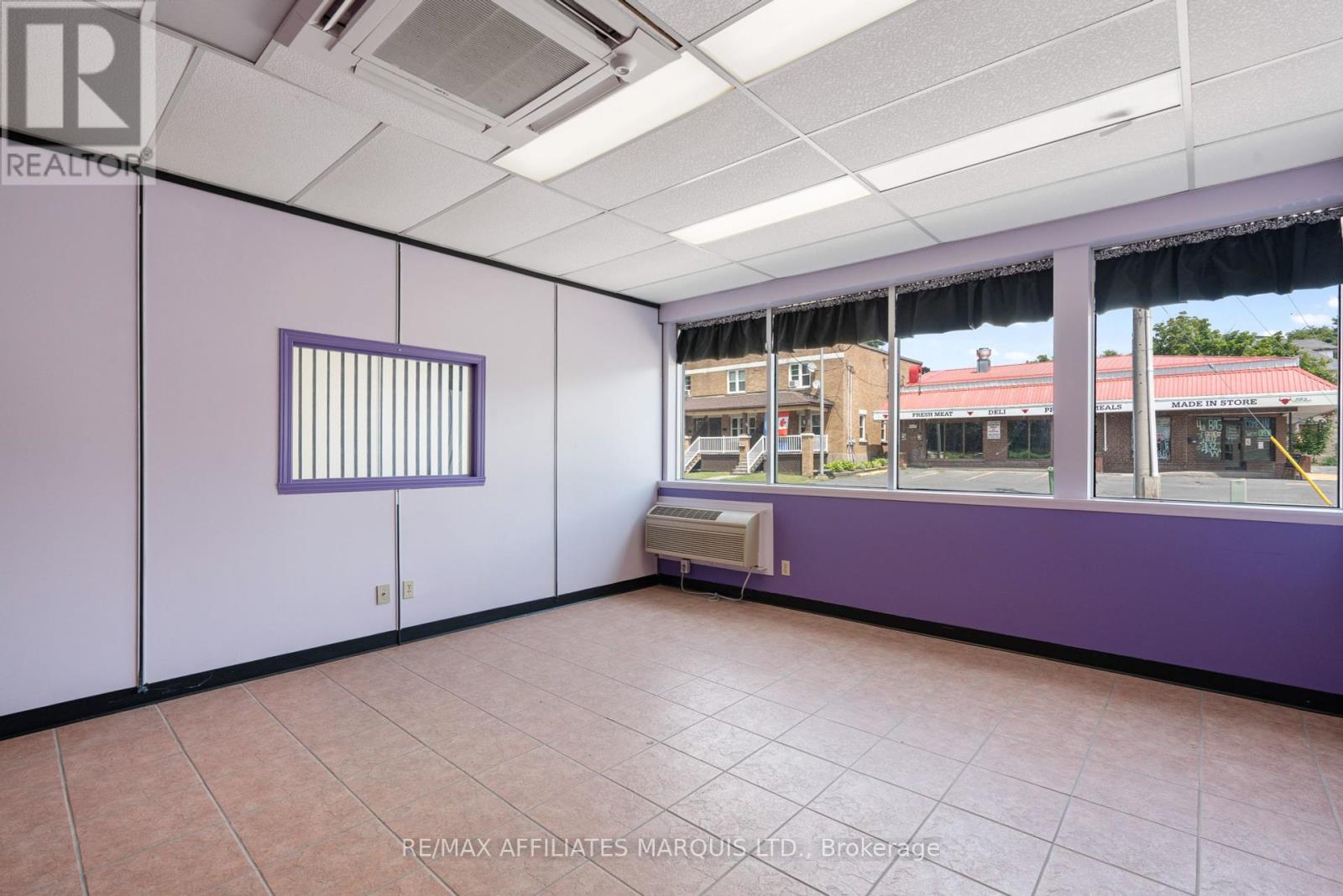 408-410 Pitt Street, Cornwall, Ontario  K6J 3R2 - Photo 11 - X12225351