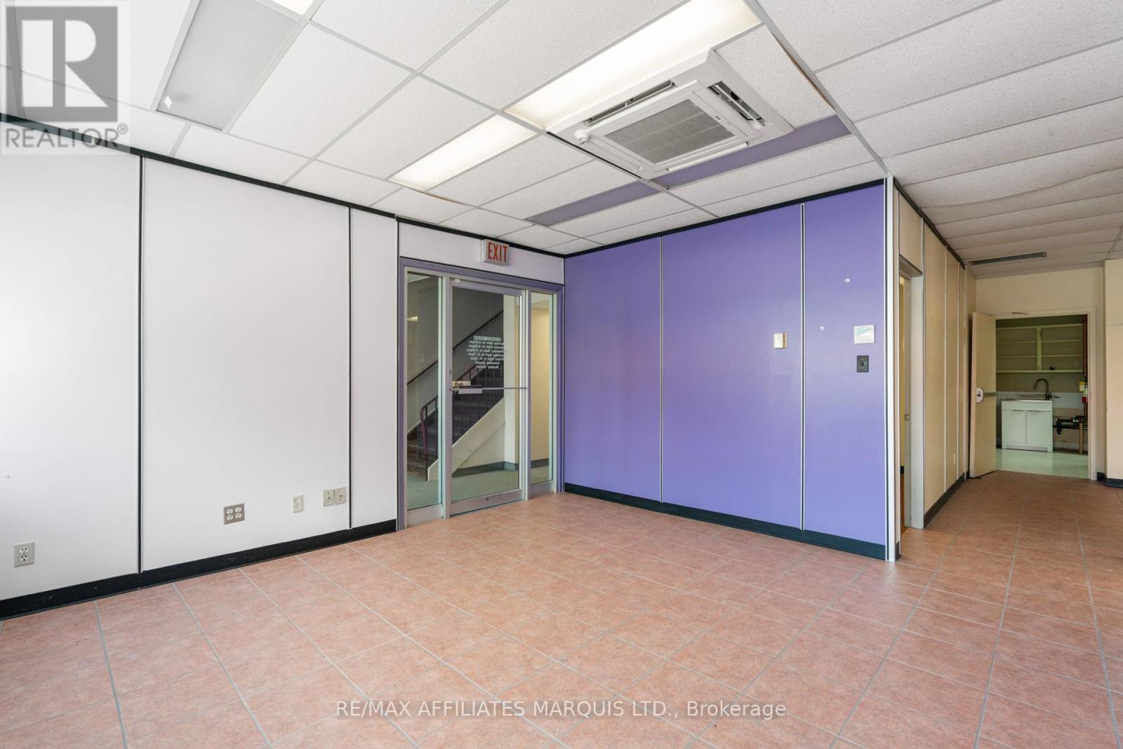 408-410 Pitt Street, Cornwall, Ontario  K6J 3R2 - Photo 12 - X12225351