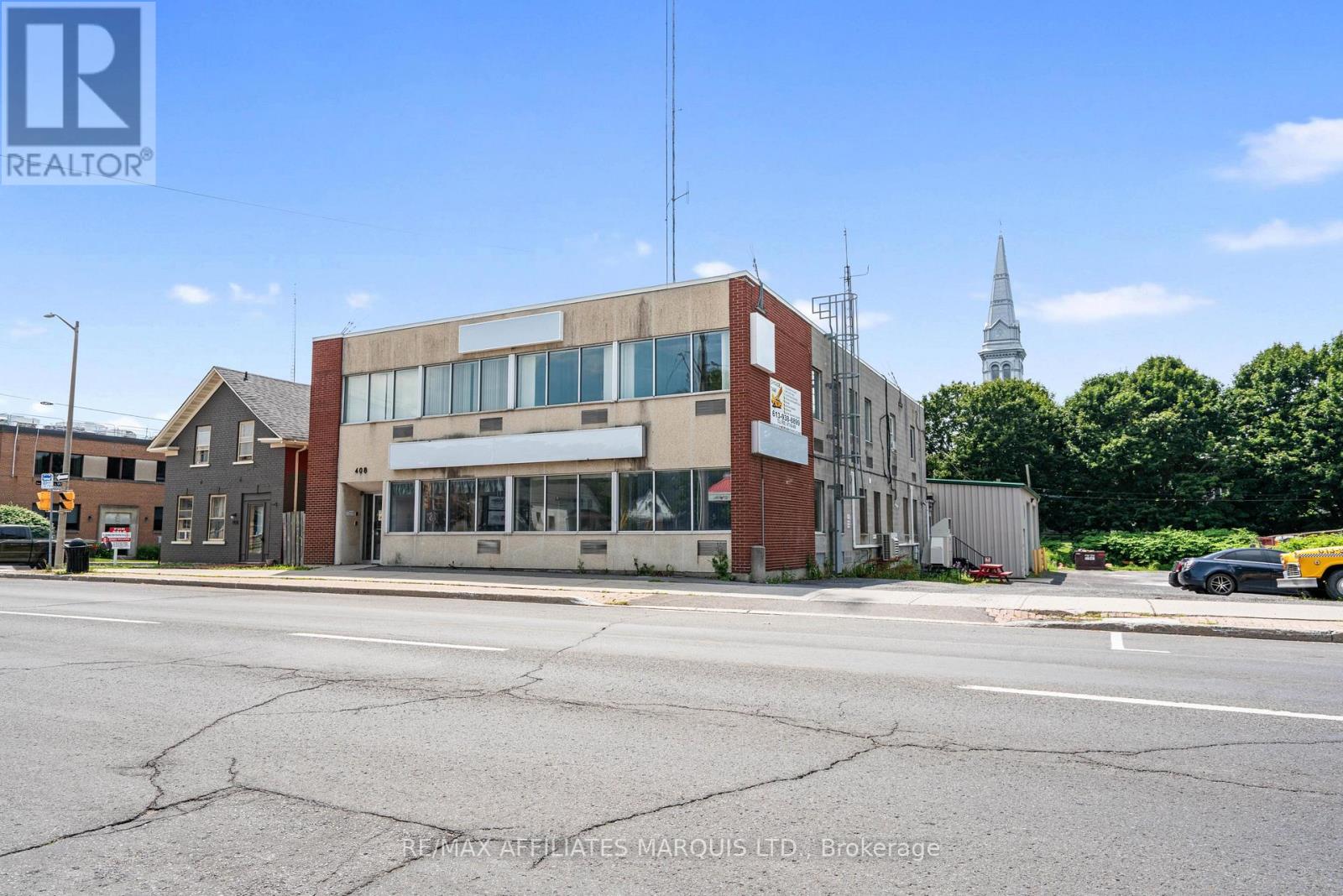 408-410 Pitt Street, Cornwall, Ontario  K6J 3R2 - Photo 3 - X12225351