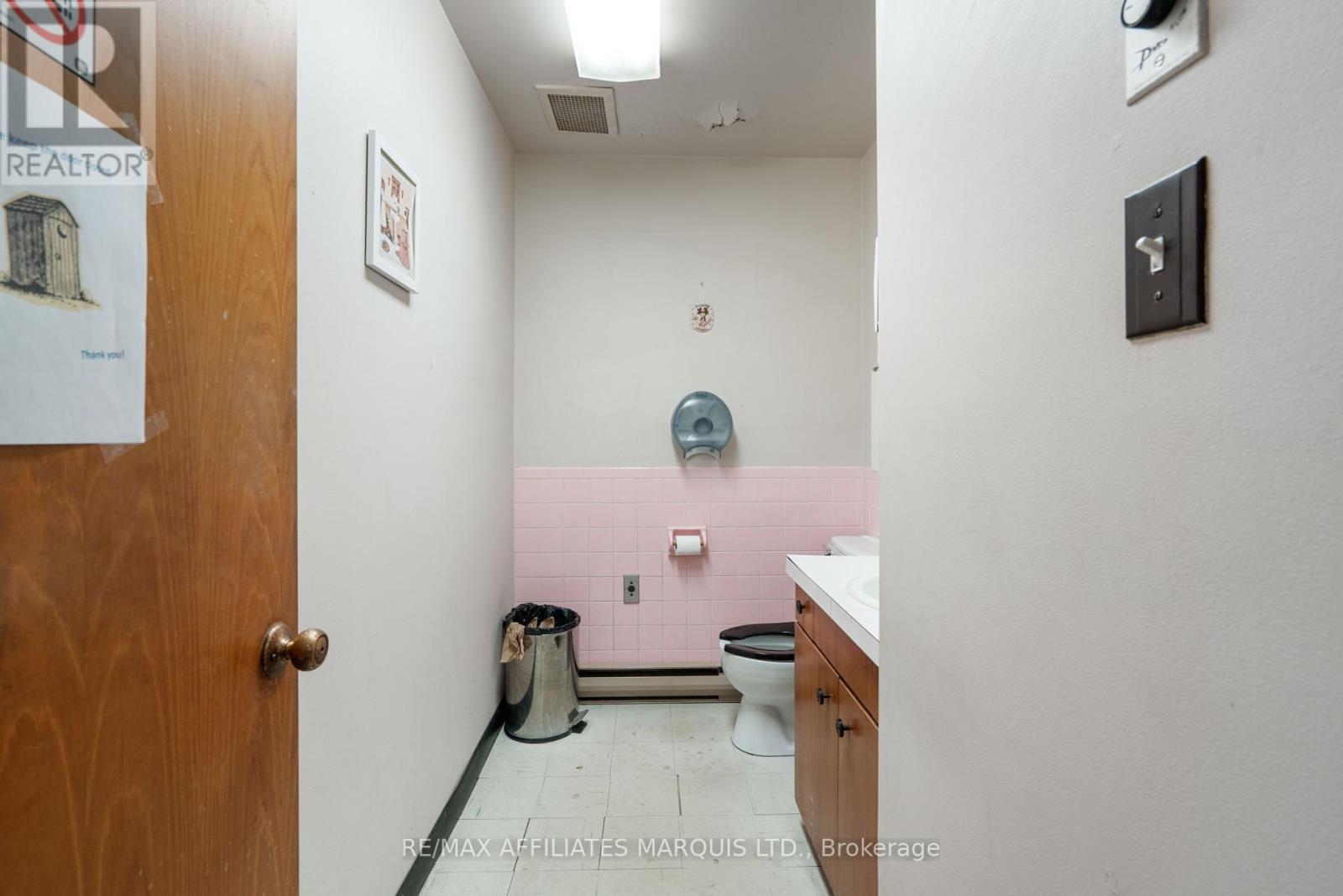 408-410 Pitt Street, Cornwall, Ontario  K6J 3R2 - Photo 34 - X12225351