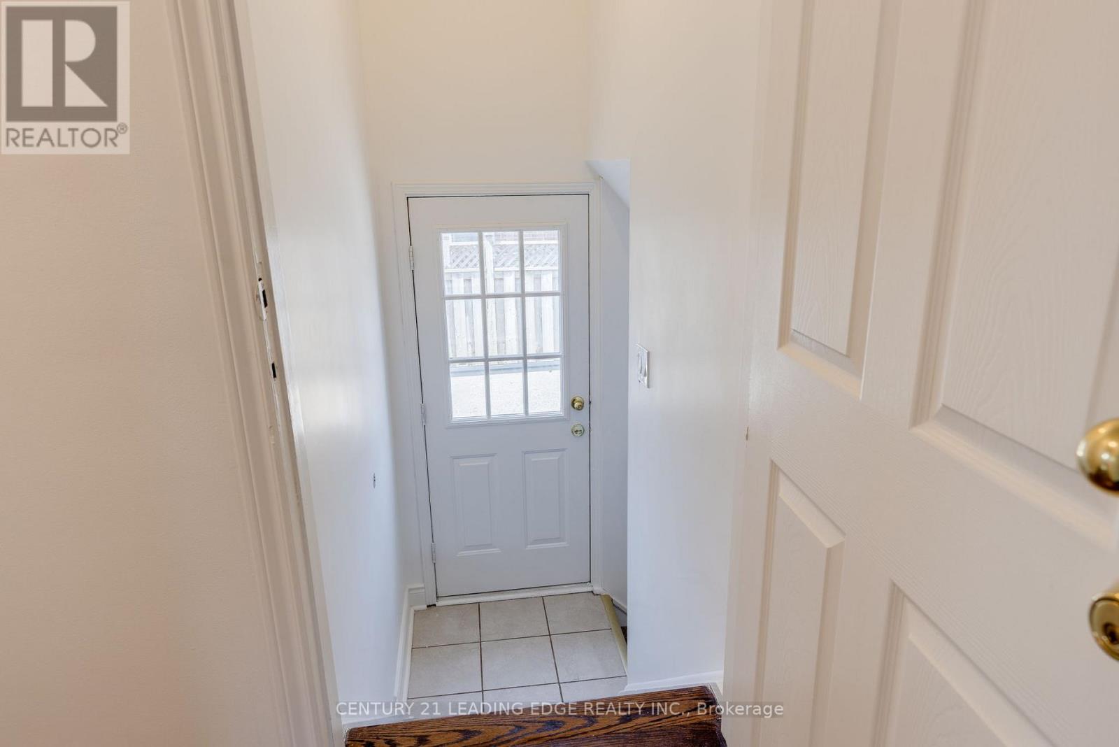 83 Marilake Drive, Toronto (Agincourt South-Malvern West), Ontario  M1S 1V8 - Photo 21 - E12296880