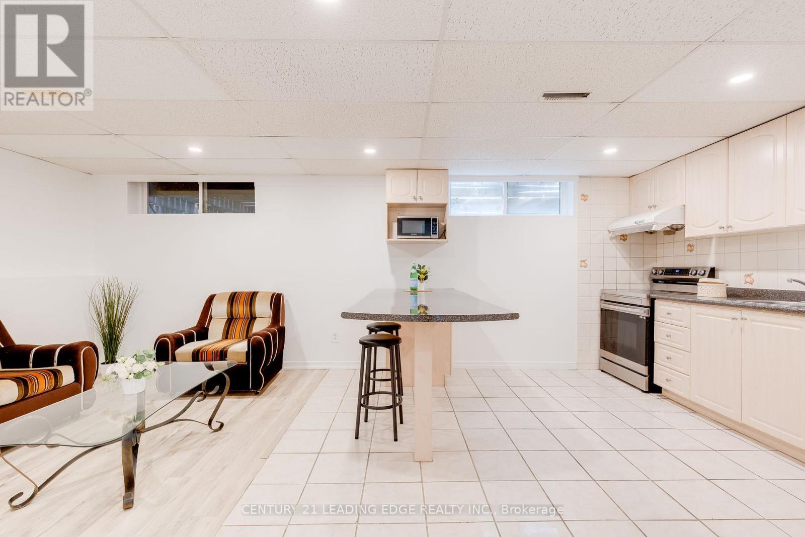 83 Marilake Drive, Toronto (Agincourt South-Malvern West), Ontario  M1S 1V8 - Photo 22 - E12296880