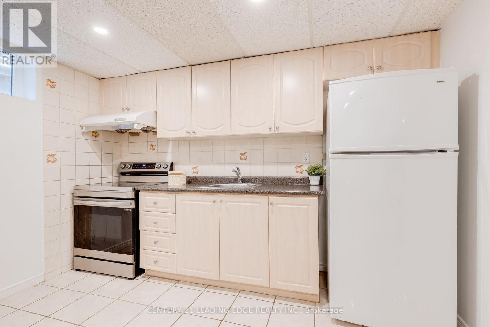 83 Marilake Drive, Toronto (Agincourt South-Malvern West), Ontario  M1S 1V8 - Photo 26 - E12296880