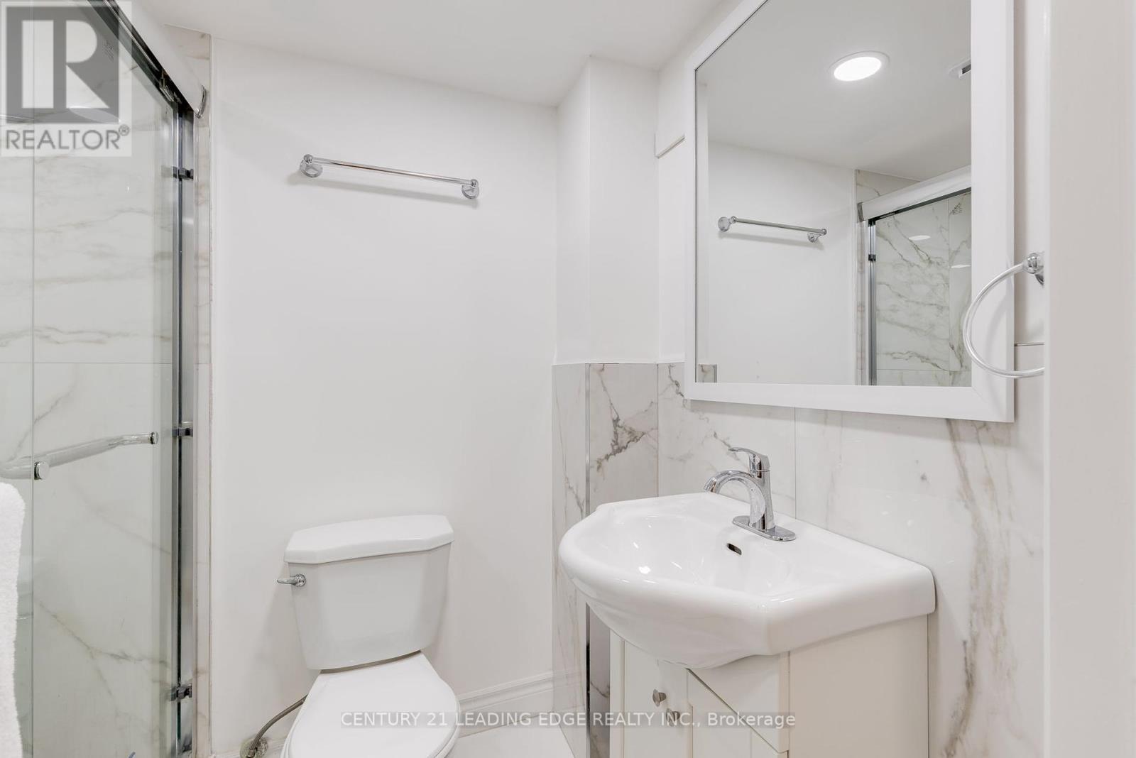83 Marilake Drive, Toronto (Agincourt South-Malvern West), Ontario  M1S 1V8 - Photo 28 - E12296880