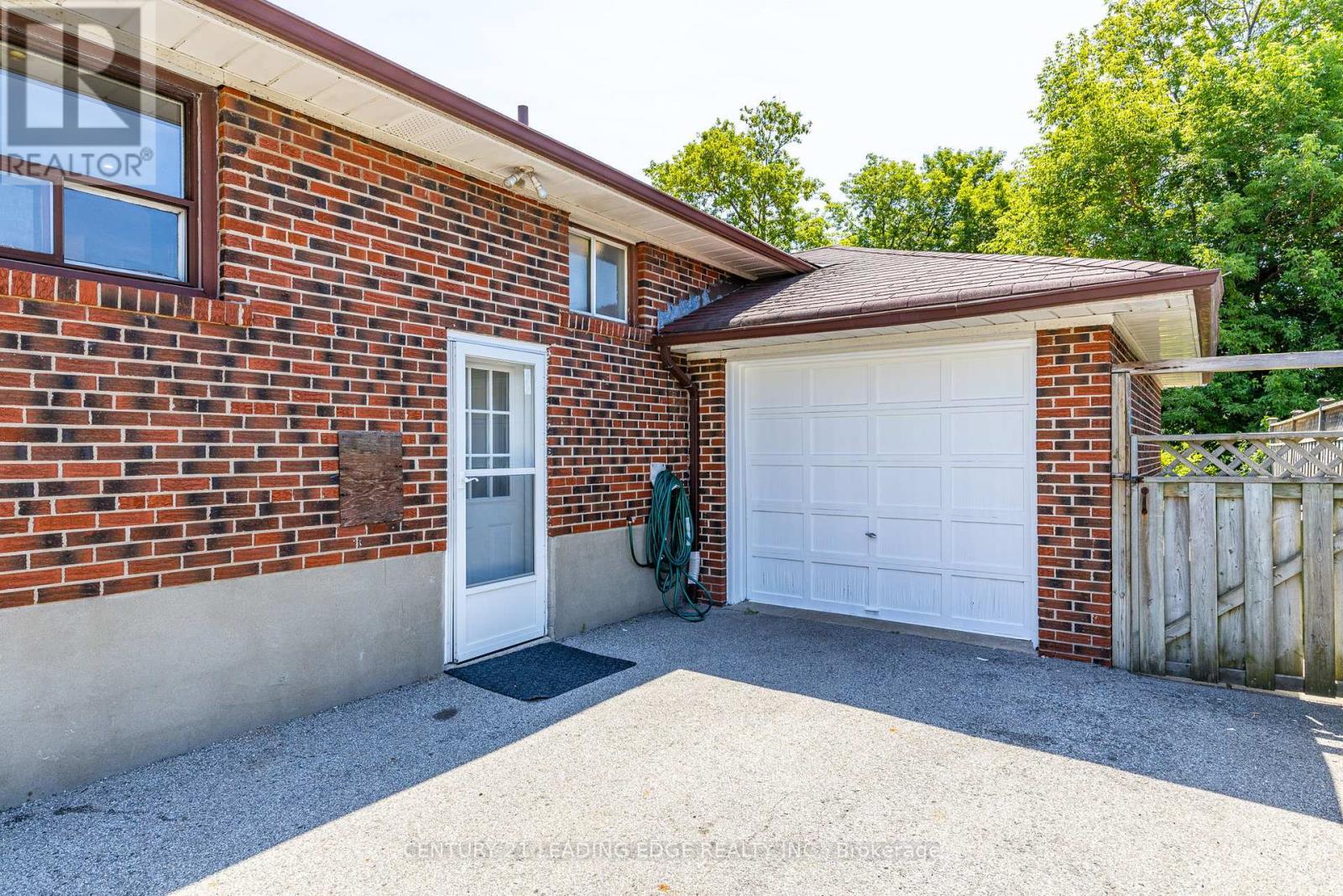 83 Marilake Drive, Toronto (Agincourt South-Malvern West), Ontario  M1S 1V8 - Photo 35 - E12296880