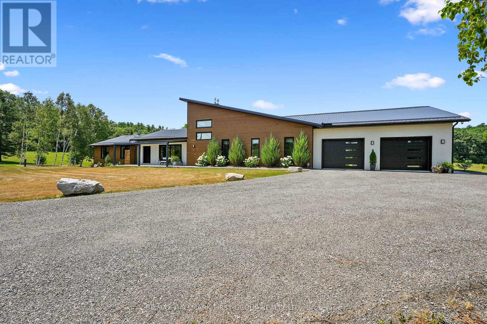 4566 Harwood Road, Hamilton Township, Ontario  K0K 1C0 - Photo 3 - X12157426