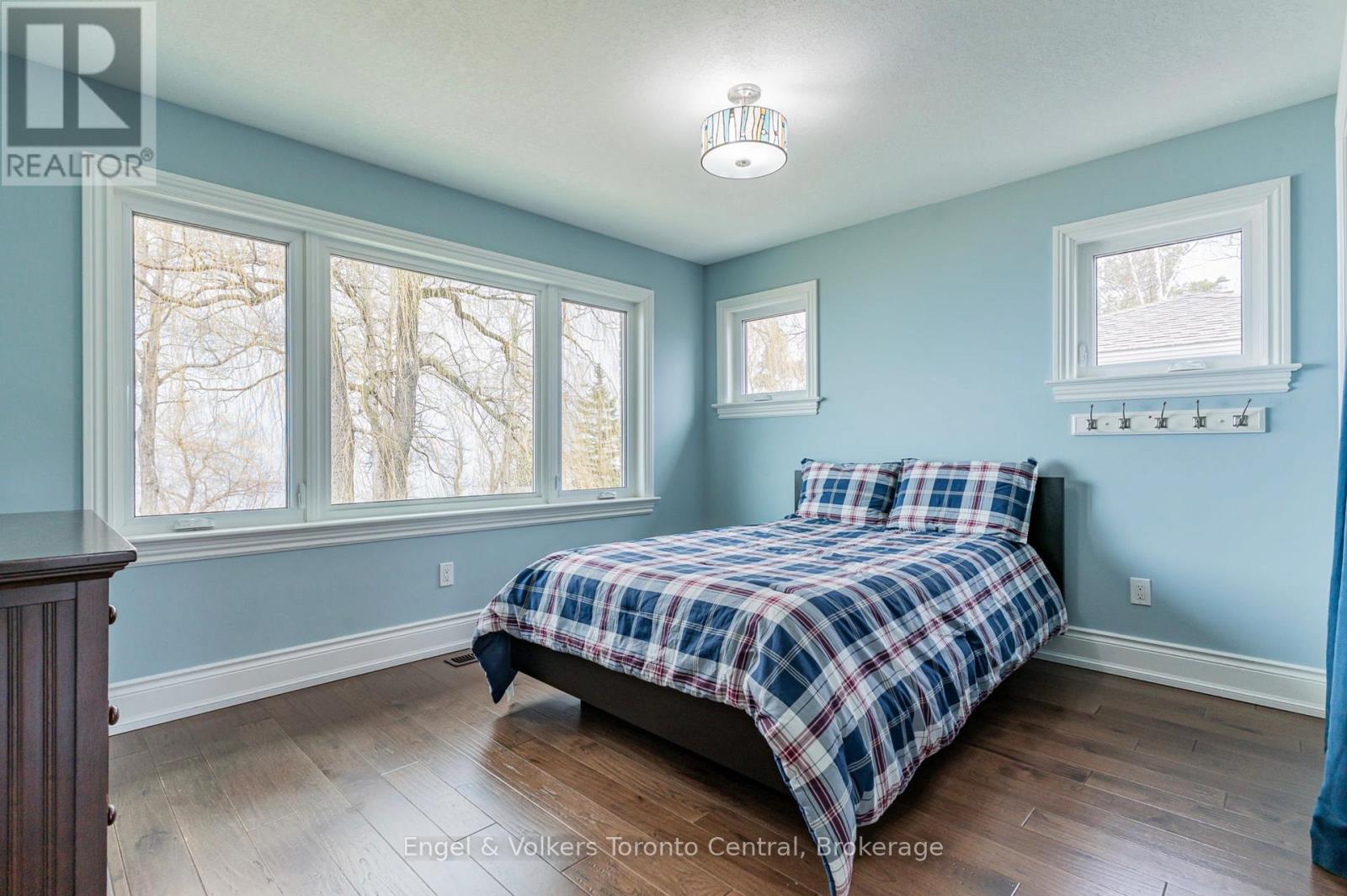 47 Glen Road, Collingwood, Ontario  L9Y 0X2 - Photo 17 - S12106102