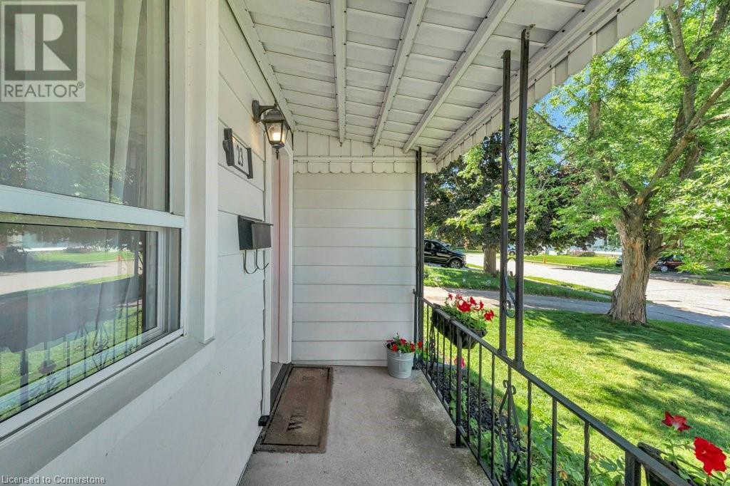 Property at 23 BROADVIEW Avenue image 3