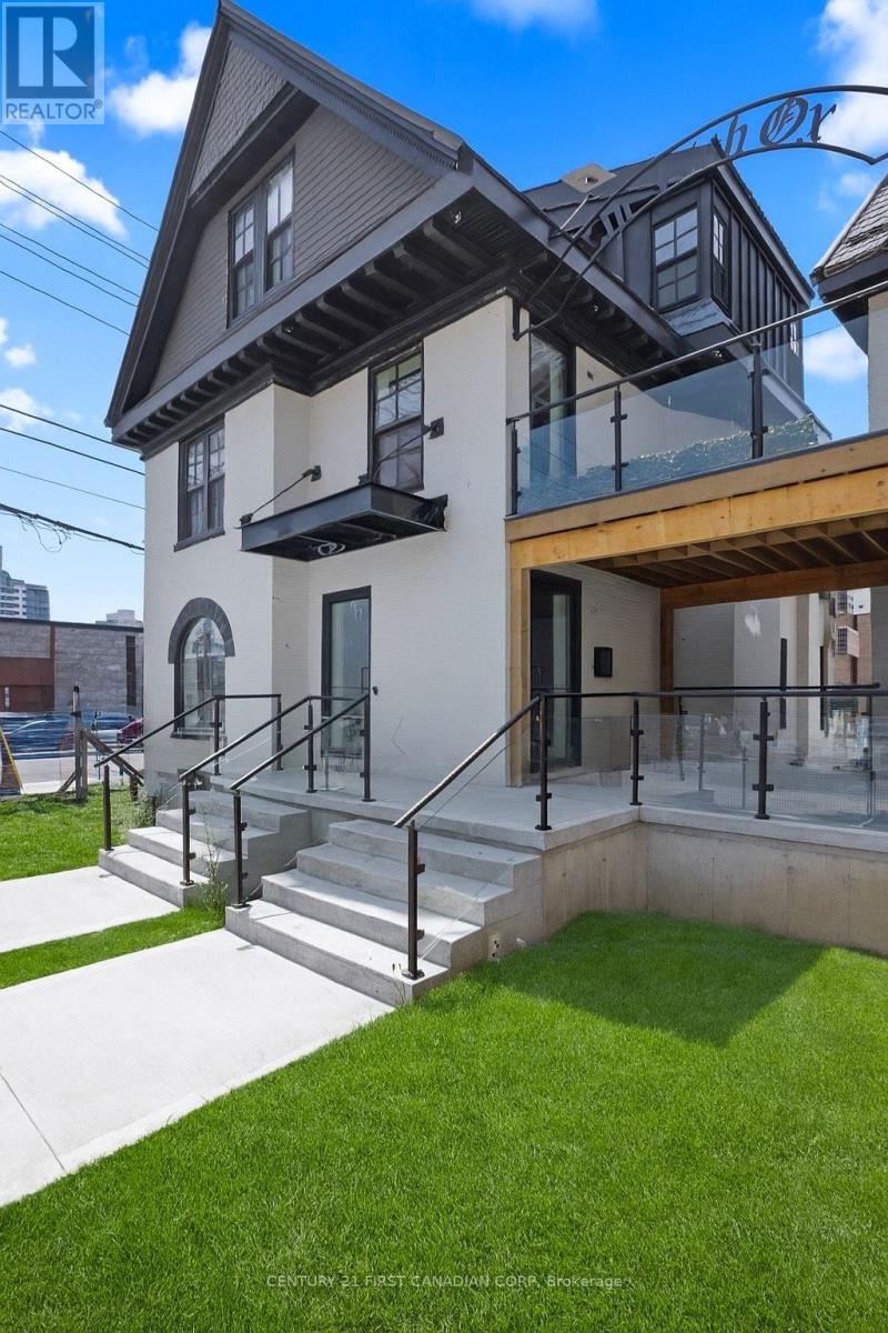 753 Richmond Street, London East, Ontario  N6A 3H4 - Photo 1 - X12297002