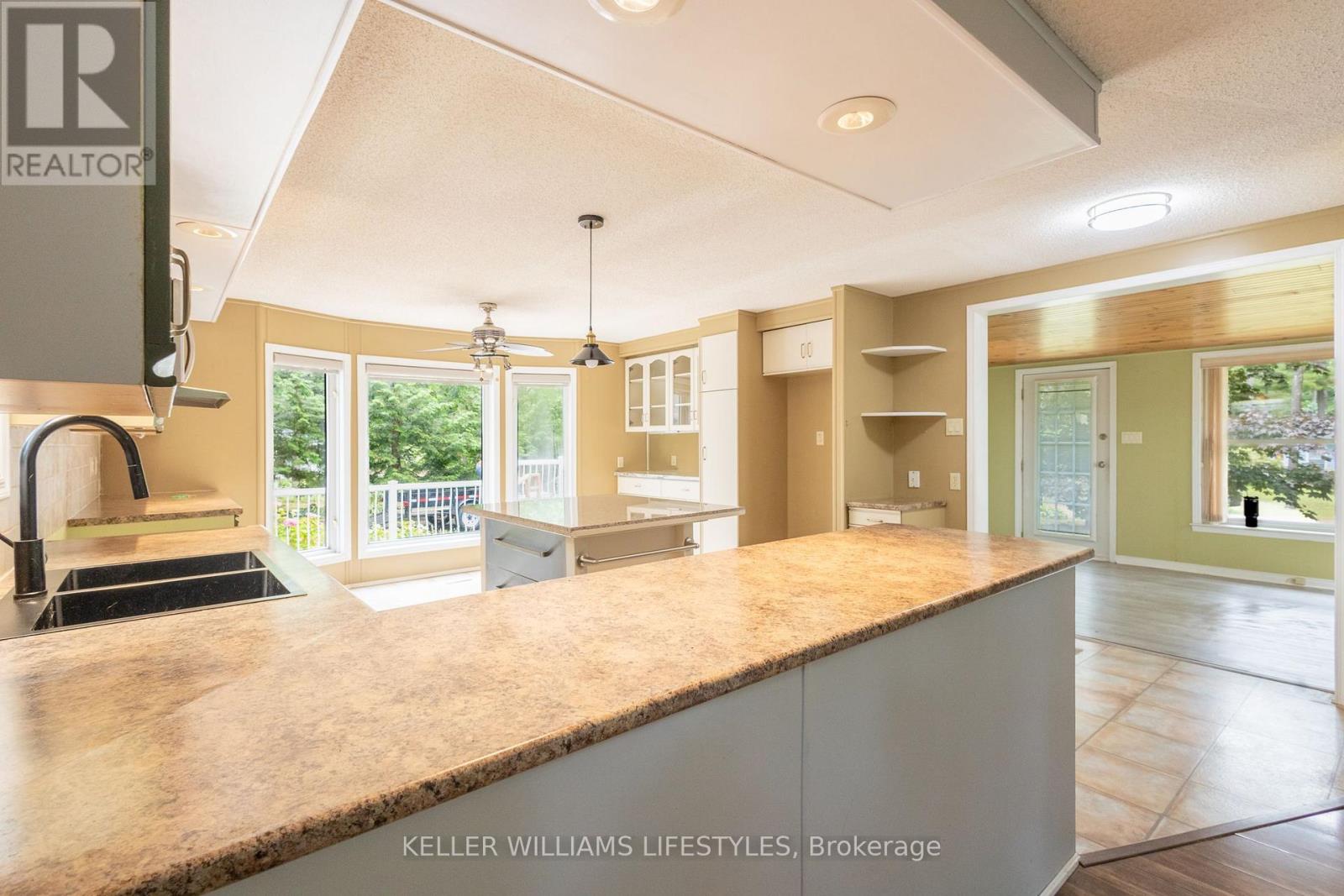 314 Black Spruce Drive, Central Huron, Ontario  N0M 1G0 - Photo 14 - X12297063