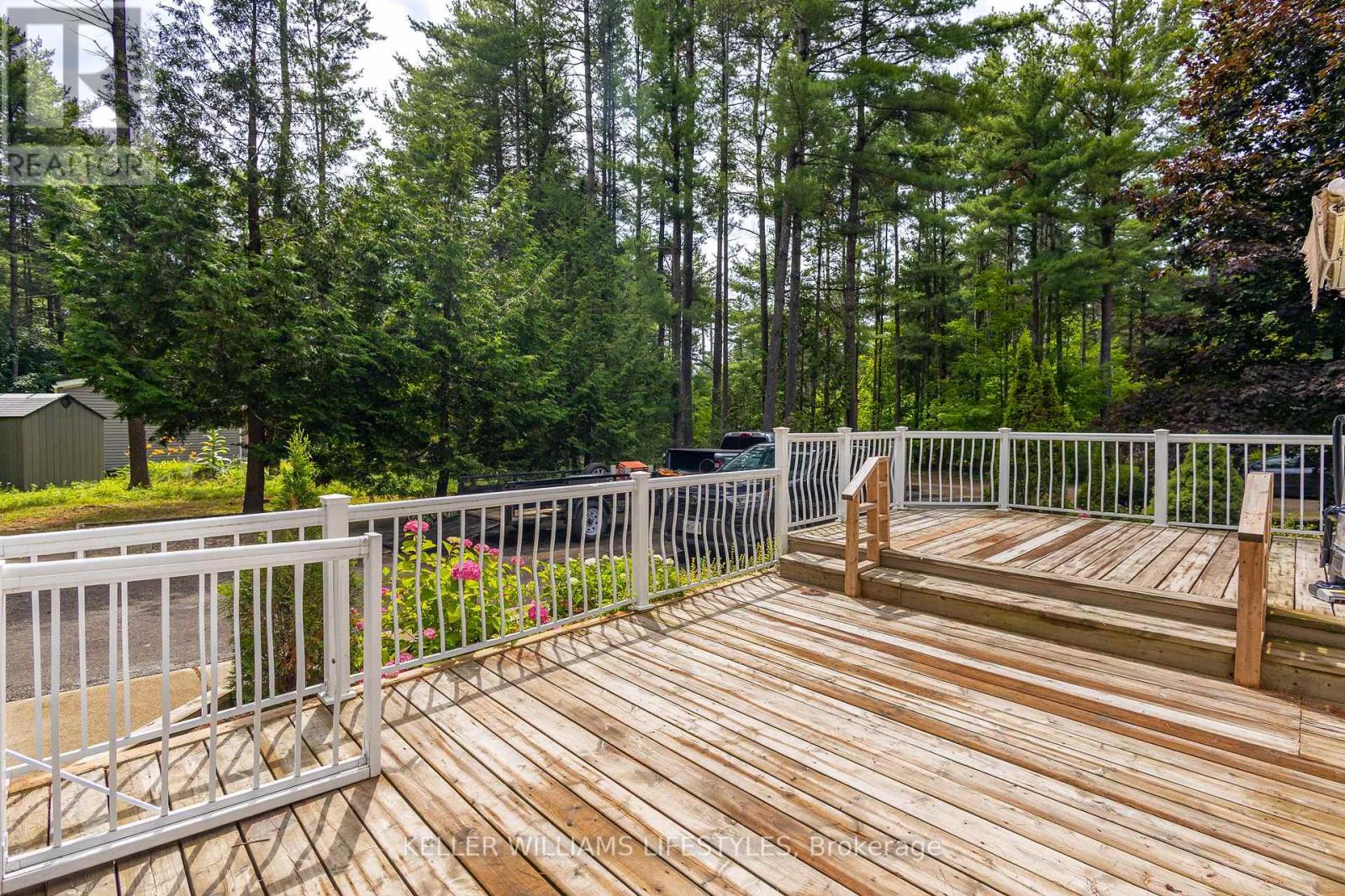 314 Black Spruce Drive, Central Huron, Ontario  N0M 1G0 - Photo 34 - X12297063