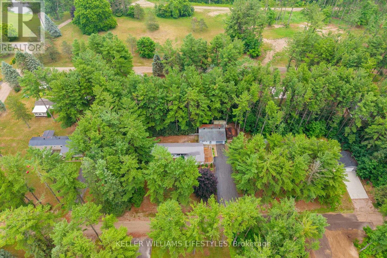 314 Black Spruce Drive, Central Huron, Ontario  N0M 1G0 - Photo 47 - X12297063