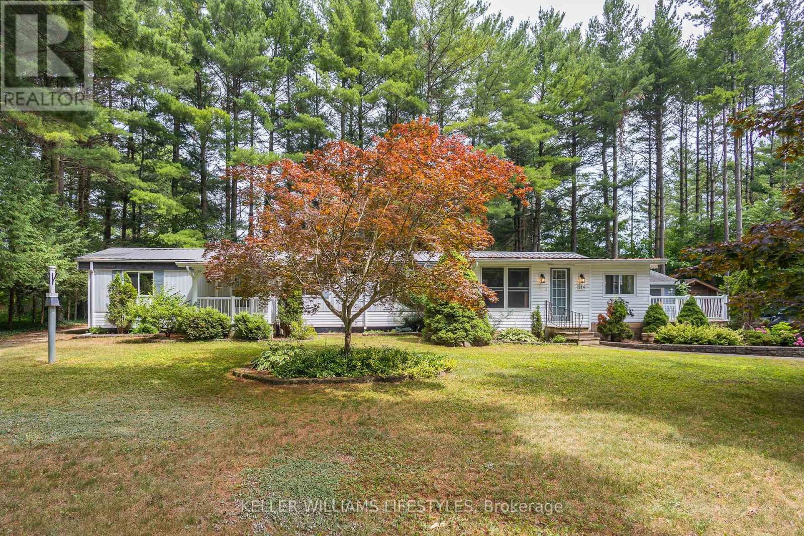 314 Black Spruce Drive, Central Huron, Ontario  N0M 1G0 - Photo 5 - X12297063