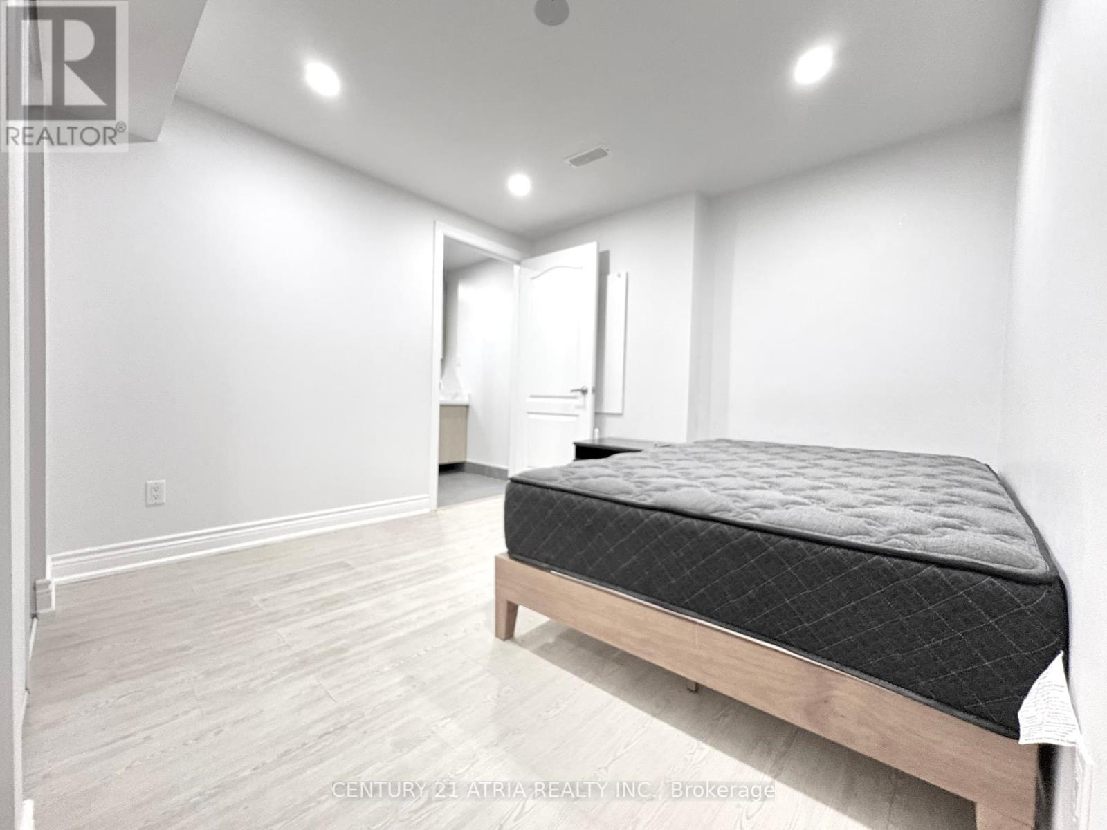 Bsmt - 335 Shirley Drive, Richmond Hill, Ontario  L4S 2N6 - Photo 10 - N12296909