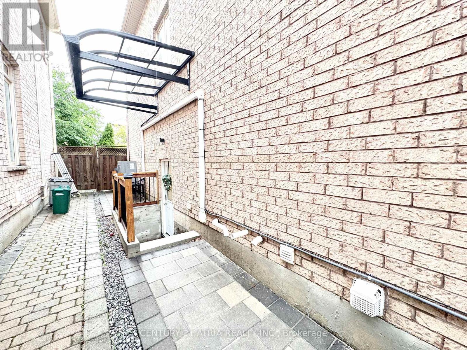 Bsmt - 335 Shirley Drive, Richmond Hill, Ontario  L4S 2N6 - Photo 3 - N12296909