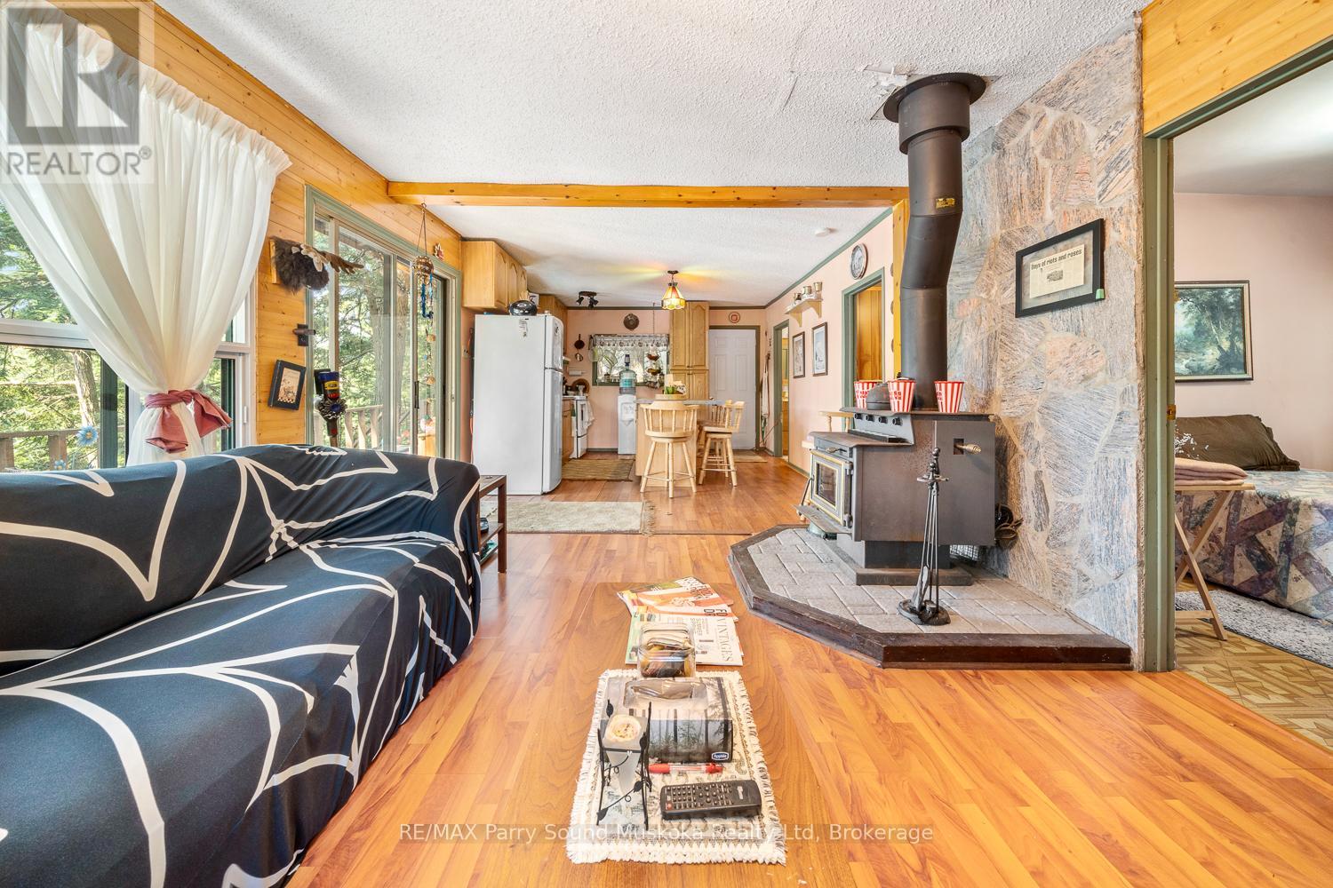 20 Peninsula Trail, Seguin, Ontario  P2A 2W8 - Photo 26 - X12293231