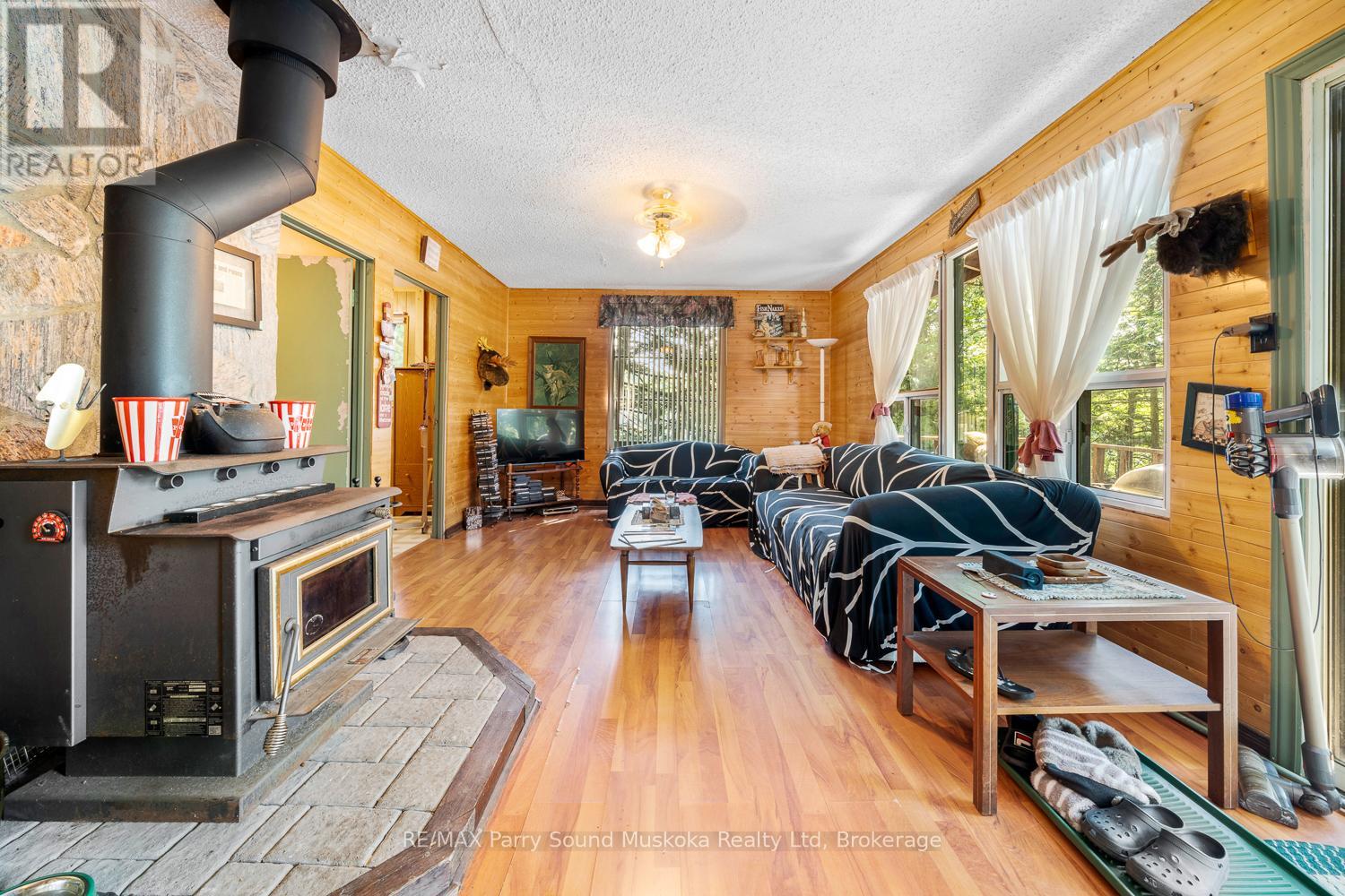 20 Peninsula Trail, Seguin, Ontario  P2A 2W8 - Photo 22 - X12293231
