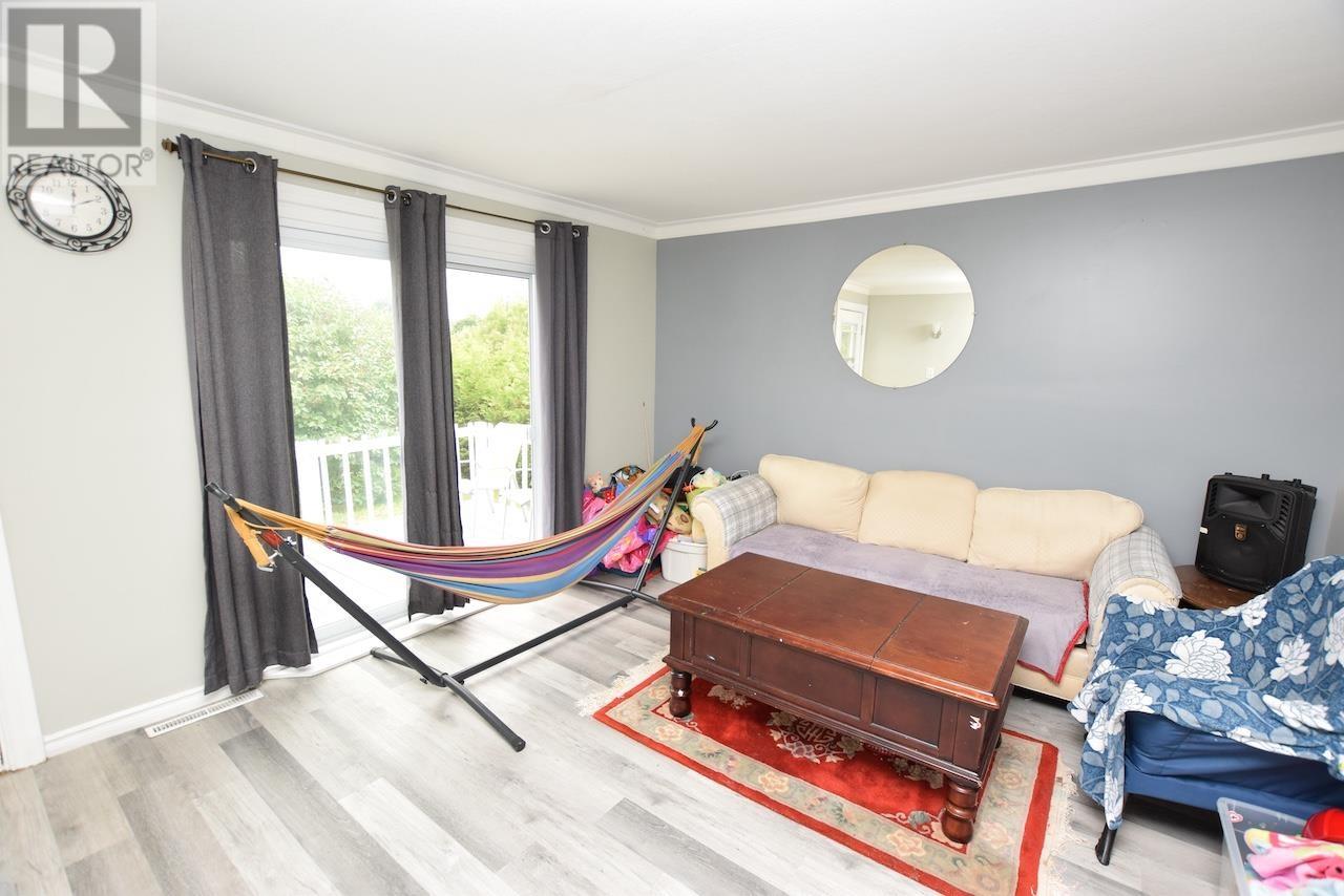 13 Ash St, Blind River, Ontario  P0R 1B0 - Photo 7 - SM251977