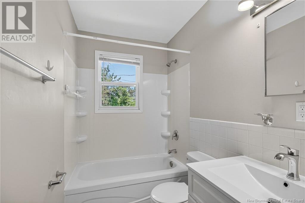 54-56 Point Park, Riverview, New Brunswick  E1B 1C5 - Photo 15 - NB123336