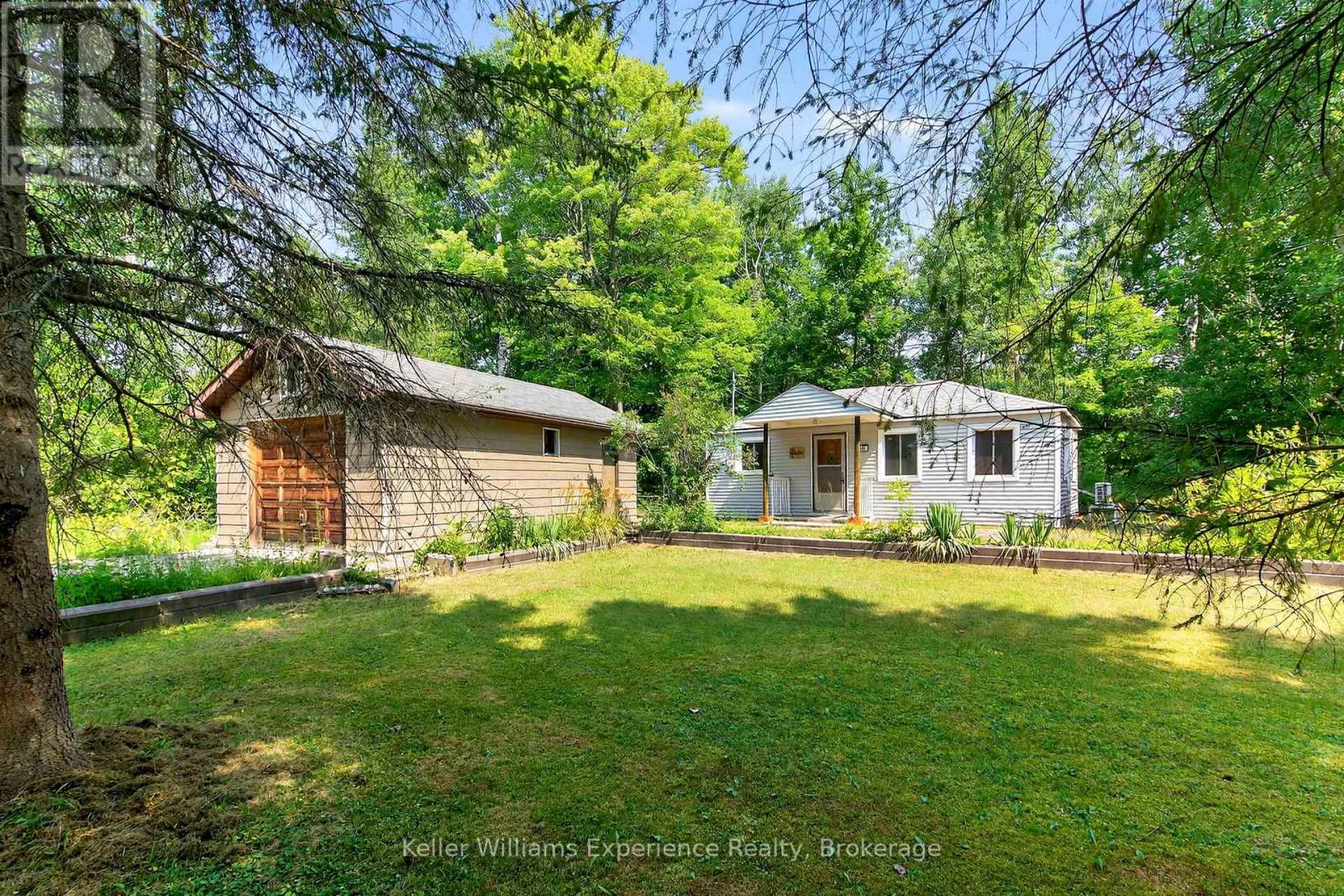 Property at 180&184 SILVER BIRCH CRESCENT image 4