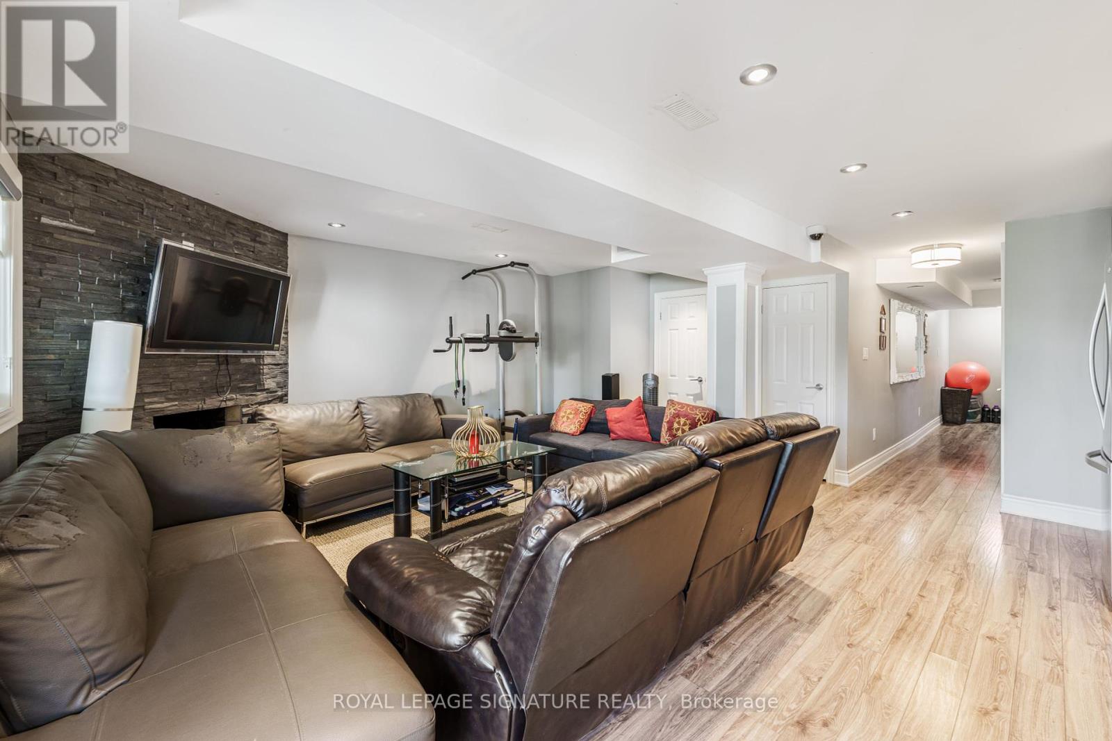 4091 Dursley Crescent, Mississauga, Ontario  L4Z 1J6 - Photo 31 - W12296884