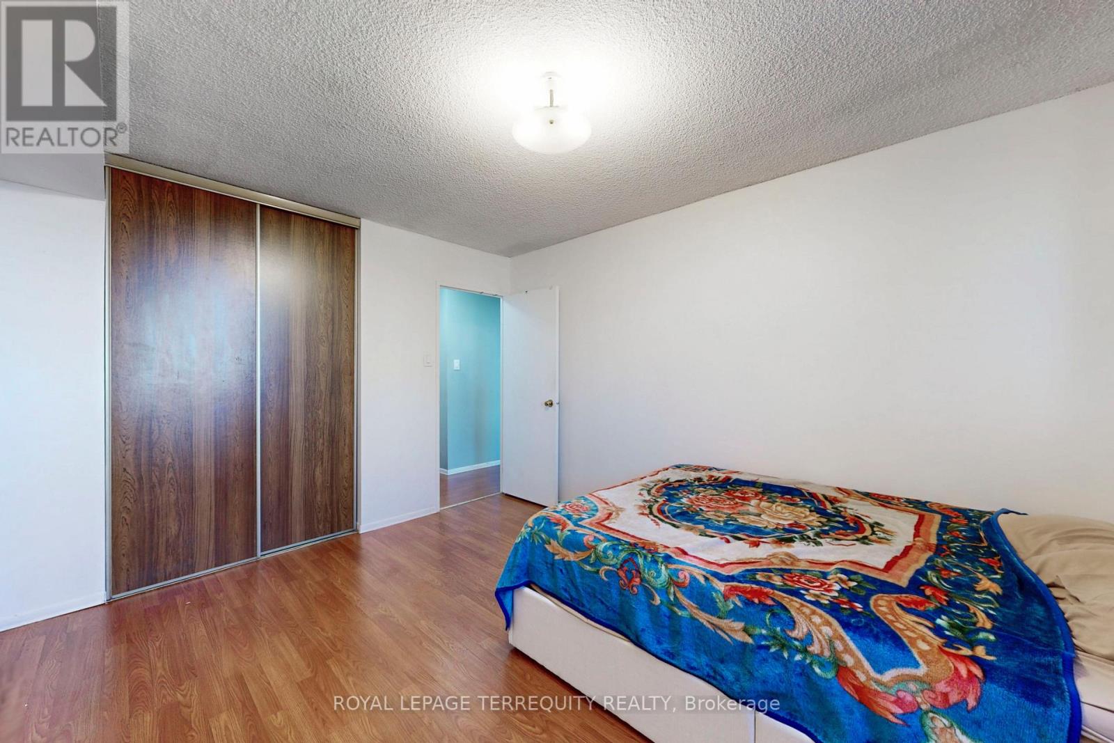 410 - 5 San Romano Way, Toronto, Ontario  M3N 2Y4 - Photo 10 - W12296901